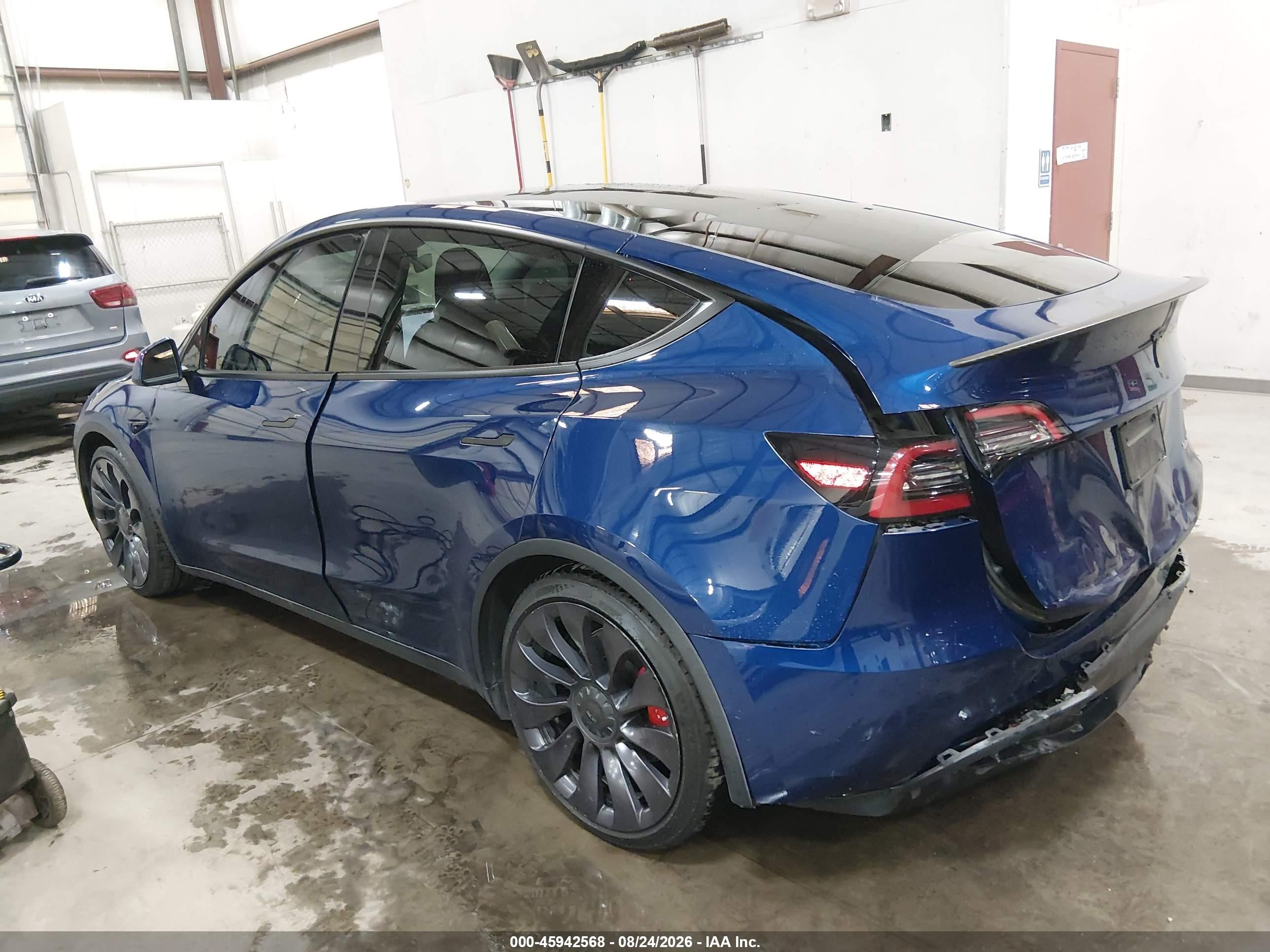2021 Tesla Model y VIN 5YJYGDEF3MF157631 IAAI salvage auction — Rear End, Salvage (Idaho), sold $9,000 on 2026-09-25 (photo 3)