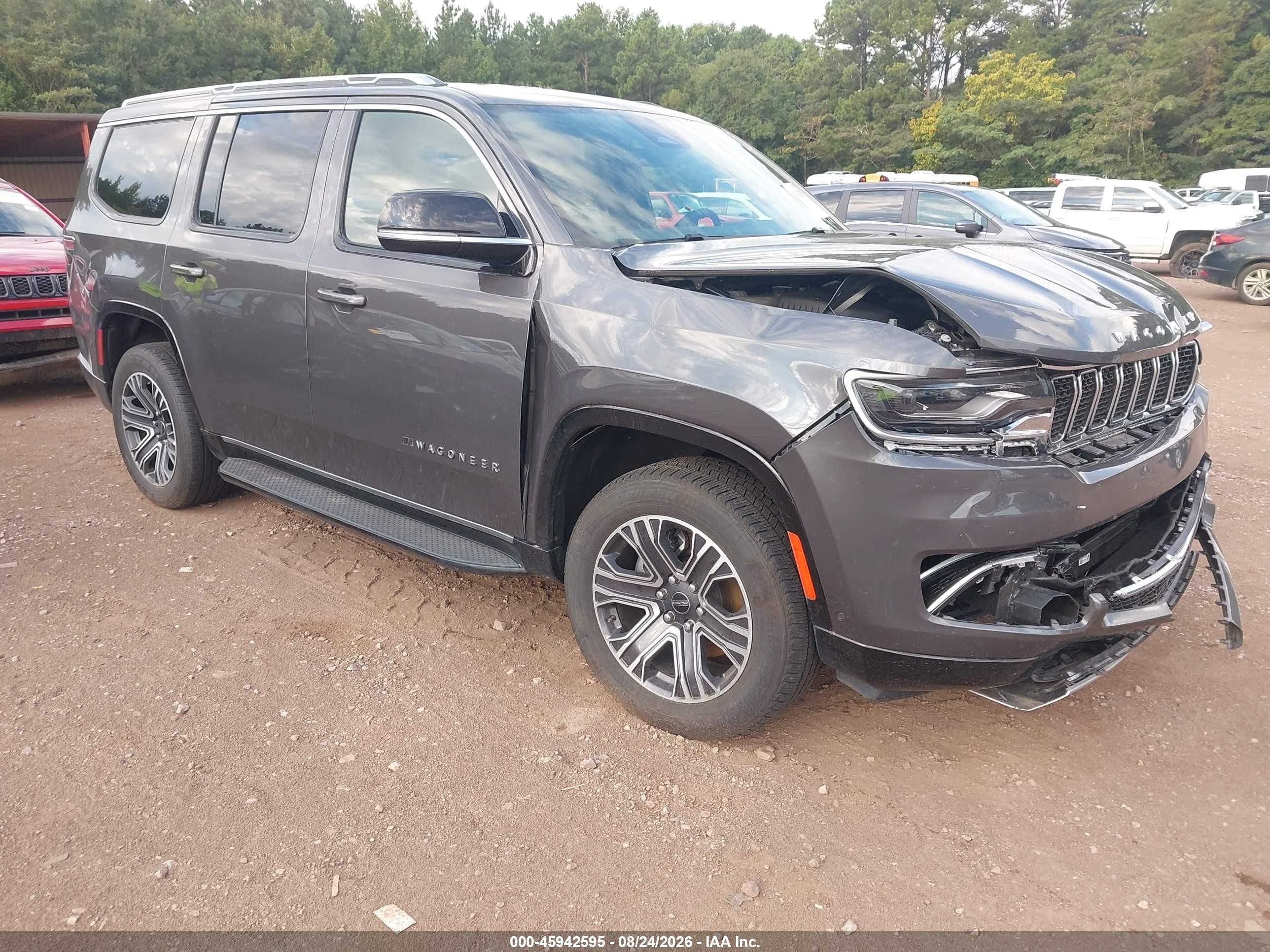 2025 Jeep Wagoneer VIN 1C4SJVBP4SS524269 — IAAI salvage auction photo