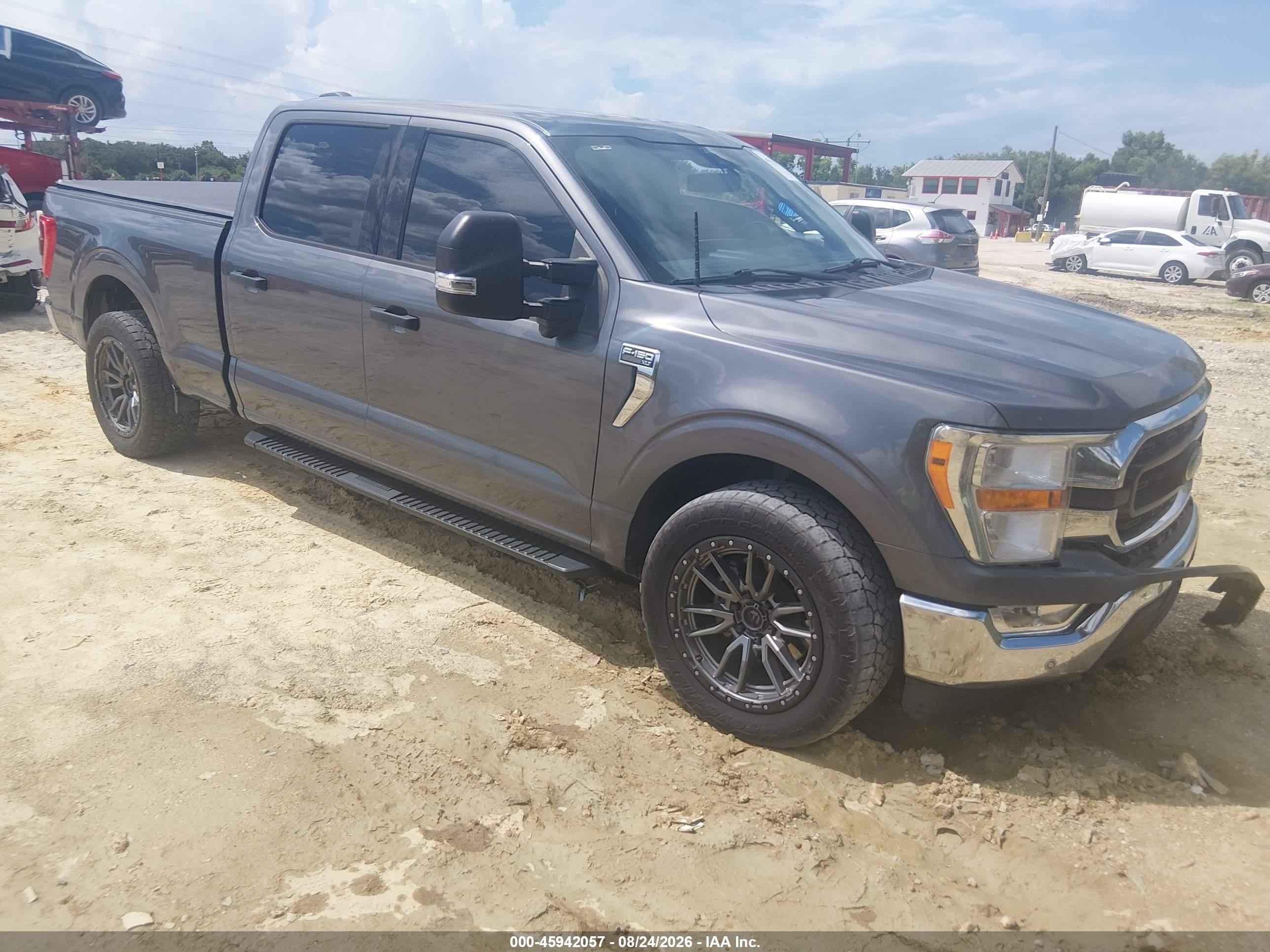 2021 Ford F-150 VIN 1FTEW1C88MKD00360 — IAAI salvage auction photo