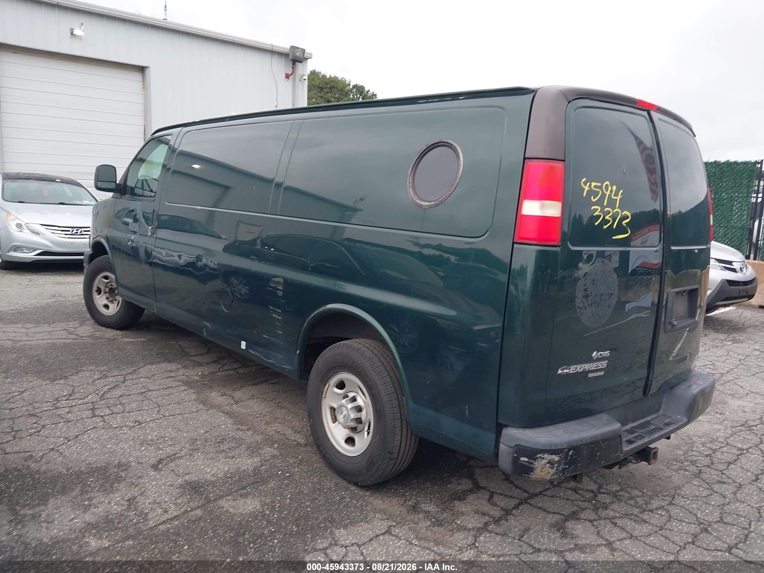 2014 Chevrolet VIN 1GCZGUCBXE1190799 IAAI salvage auction — Side, Clear (New York), sold $8,000 on 2026-09-09 (photo 3)