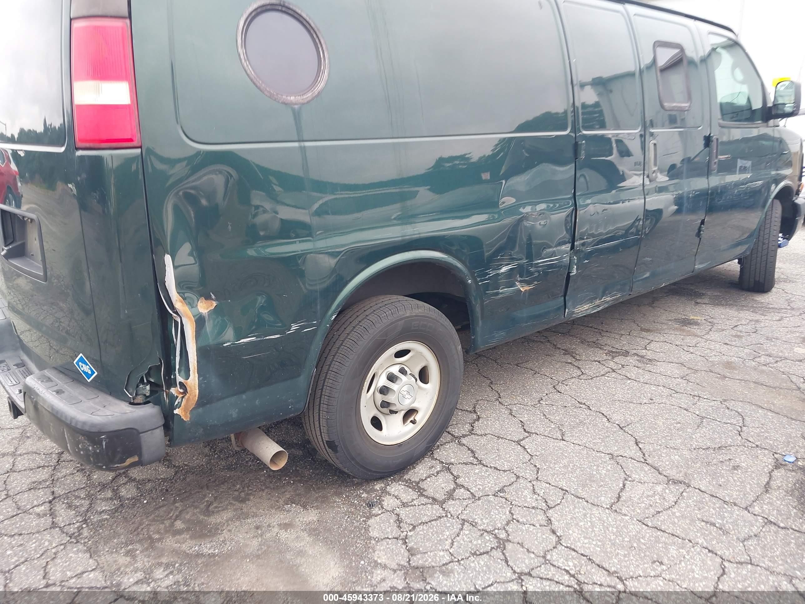 2014 Chevrolet VIN 1GCZGUCBXE1190799 IAAI salvage auction — Side, Clear (New York), sold $8,000 on 2026-09-09 (photo 6)