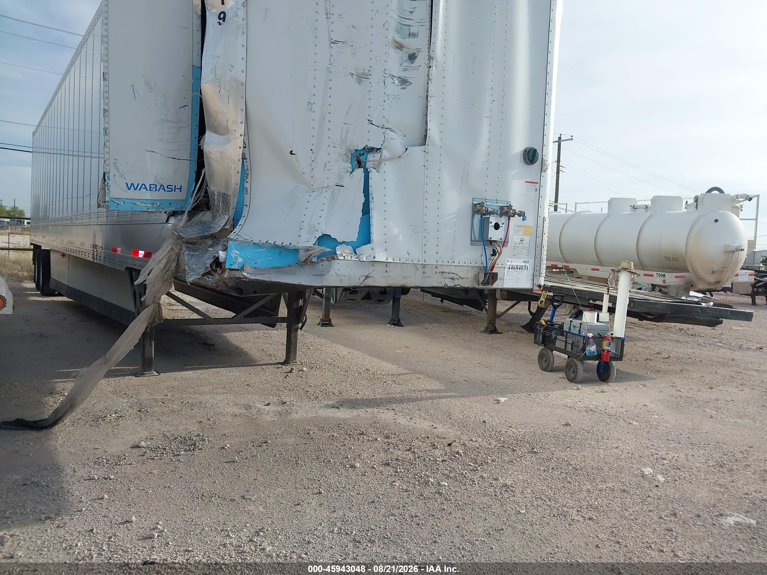 2026 Wabash National Corp Dry Van VIN 1JJV532D4TL669228 — IAAI salvage auction photo
