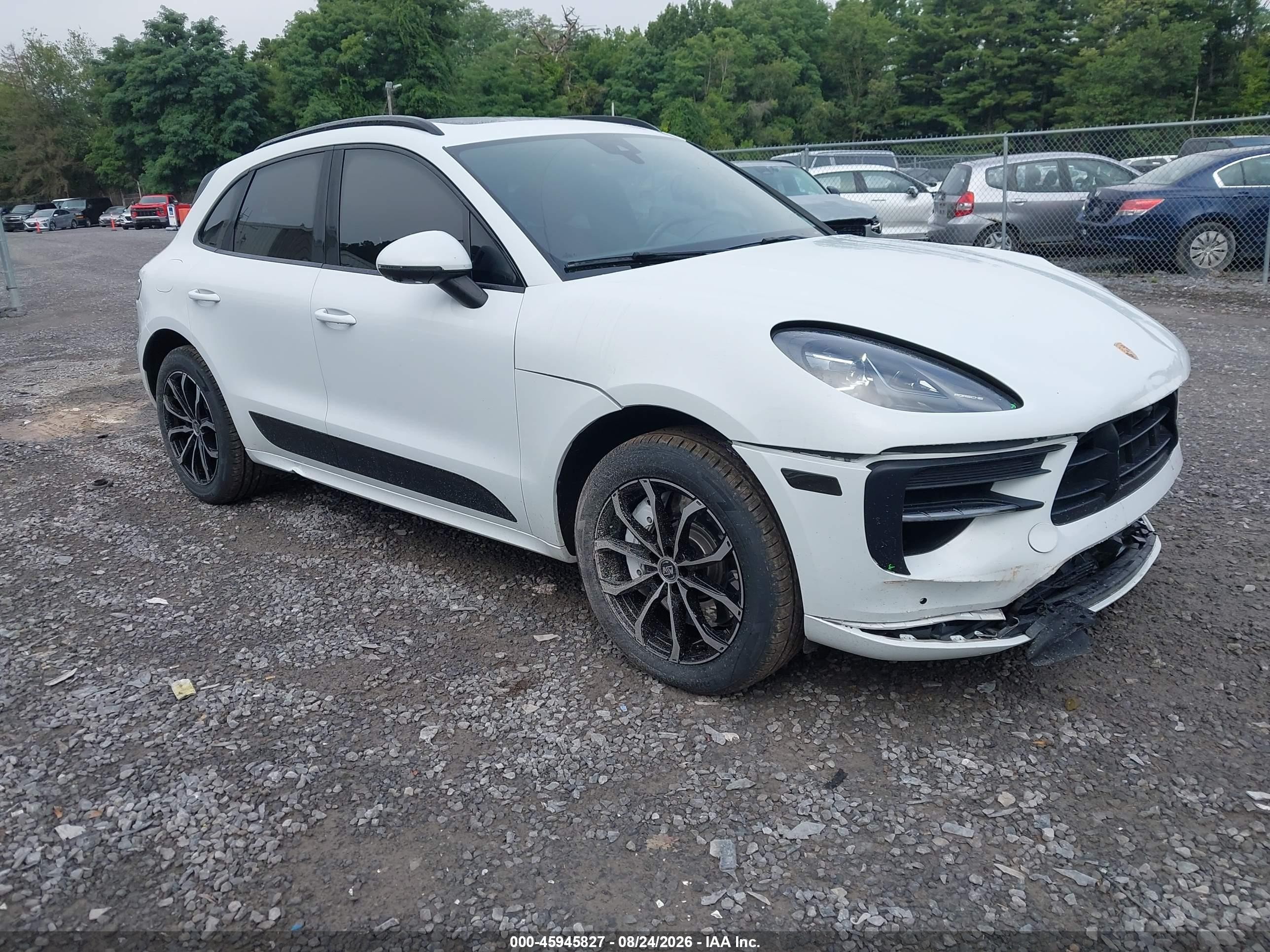 2021 Porsche Macan VIN WP1AG2A5XMLB52506 — IAAI salvage auction photo