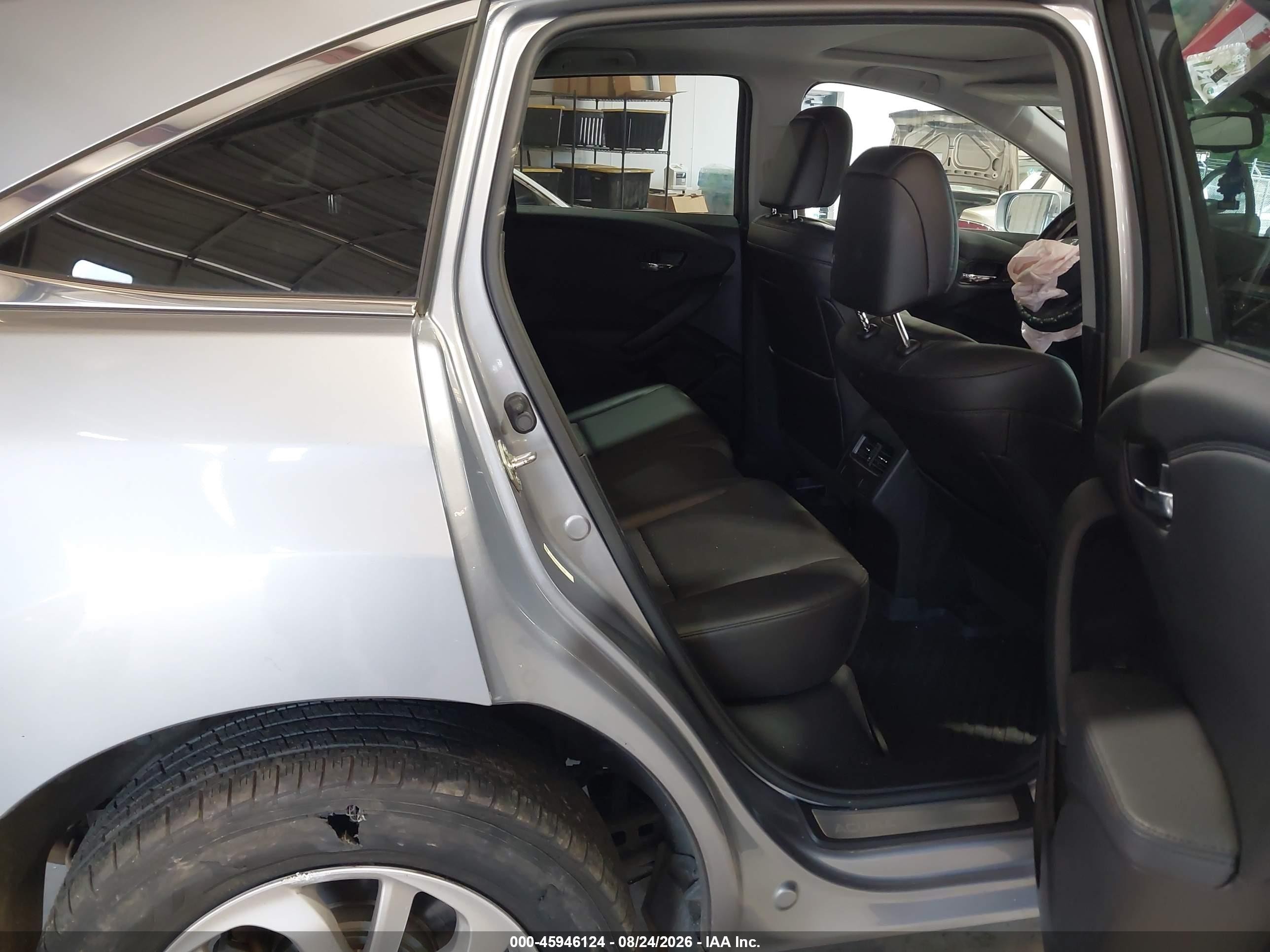 2016 Acura Rdx VIN 5J8TB4H36GL019420 IAAI salvage auction — Unknown, Salvage (North Carolina), sold $2,400 on 2026-10-01 (photo 8)