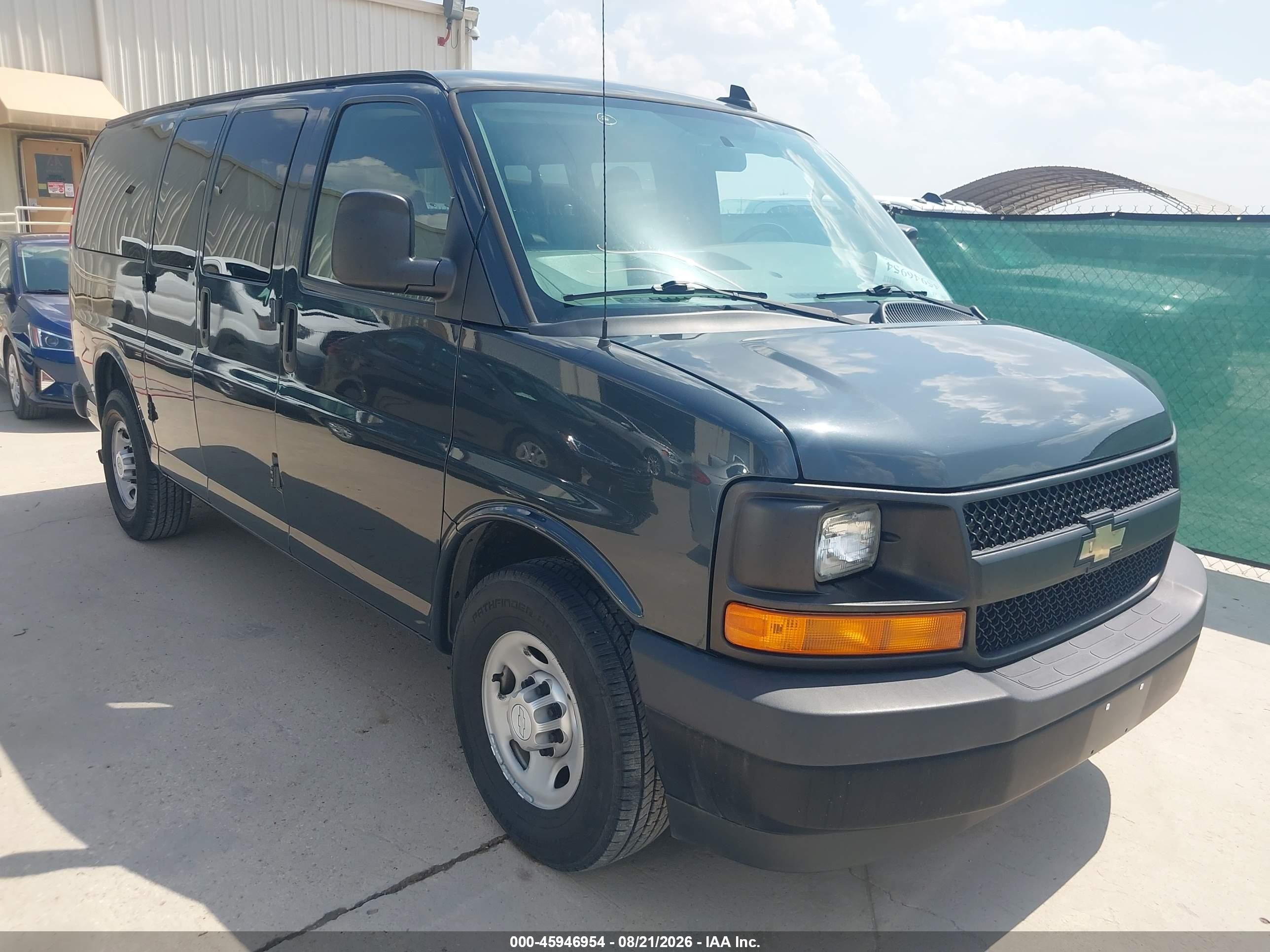 2017 Chevrolet Express 2500 VIN 1GAWGEFG4H1269902 — IAAI salvage auction photo