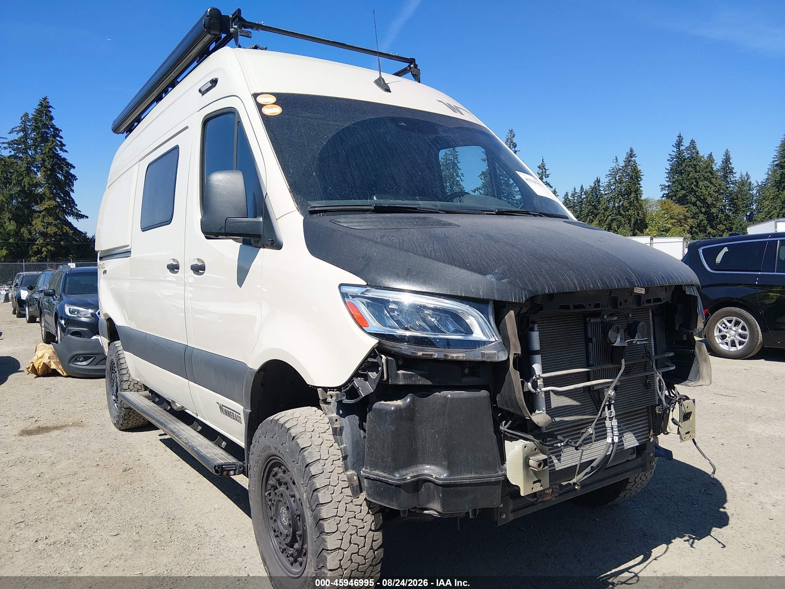 2022 Mercedes Sprinter 2500 VIN W1W4EBVY6NP501300 — IAAI salvage auction photo