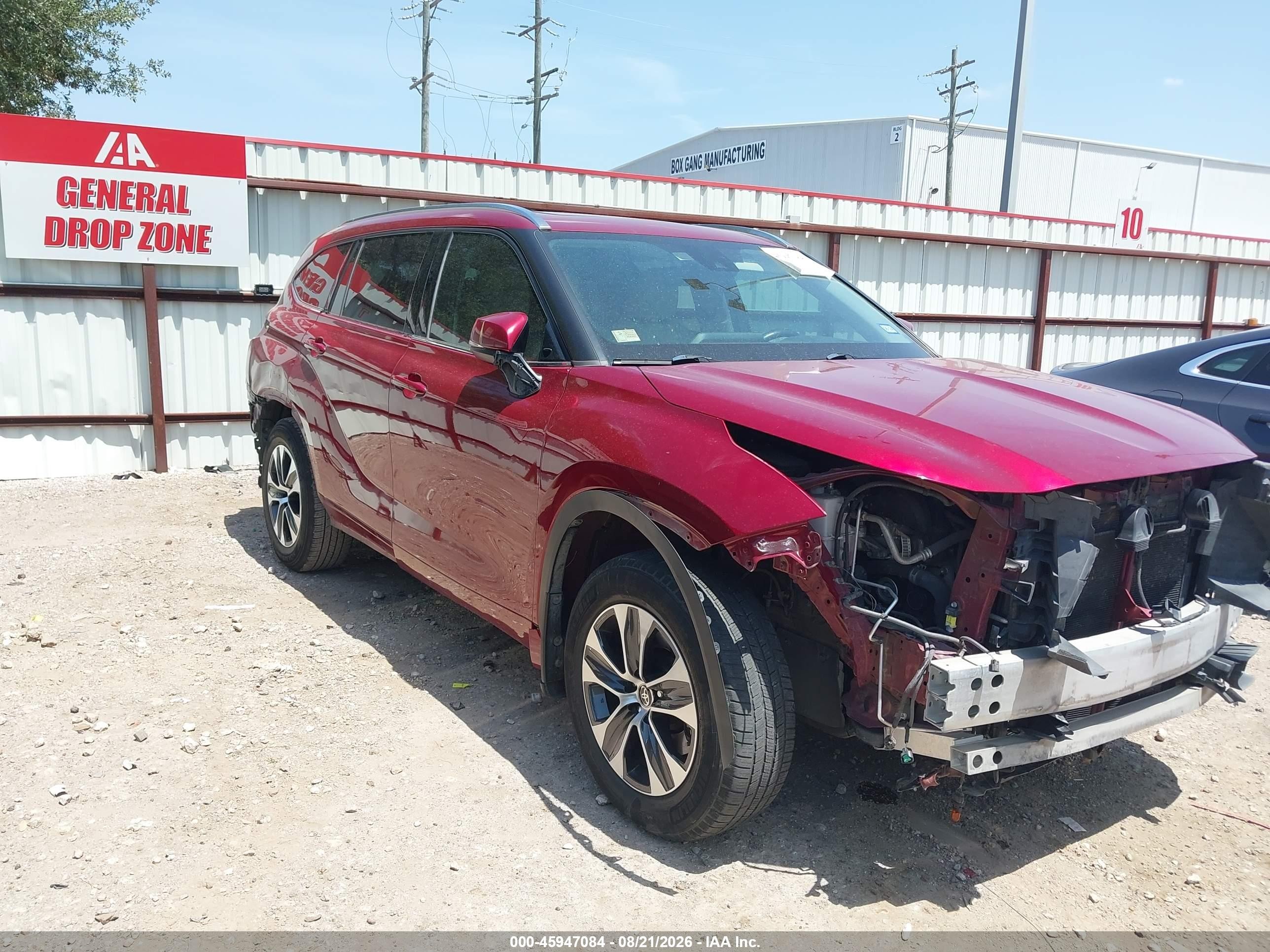 2020 Toyota Highlander VIN 5TDGZRAH6LS506799 — IAAI salvage auction photo
