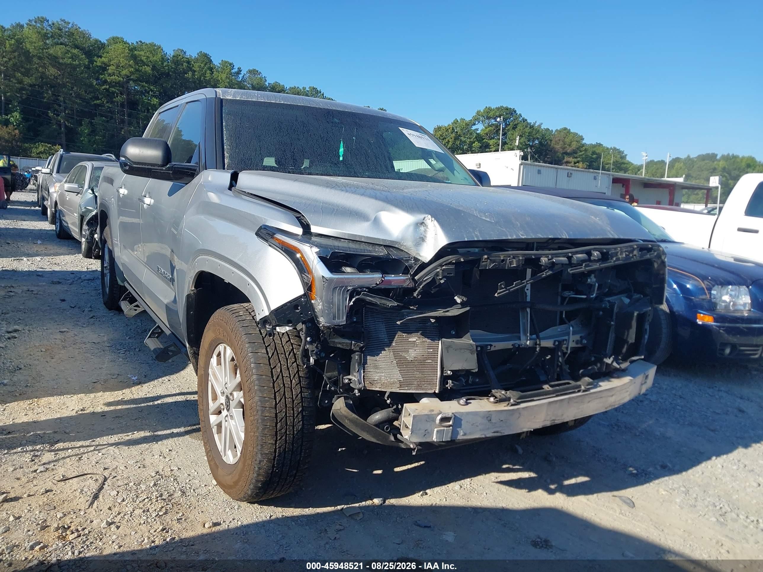 2022 Toyota Tundra VIN 5TFLA5DB0NX028267 — IAAI salvage auction photo