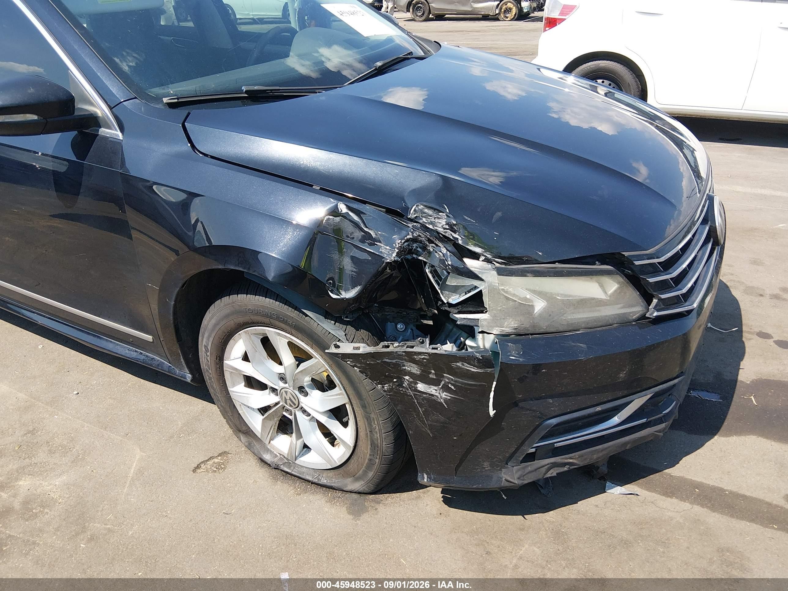 2017 Volkswagen Passat VIN 1VWAT7A36HC077332 IAAI salvage auction — Unknown, Salvage (South Carolina), sold $700 on 2026-09-23 (photo 6)