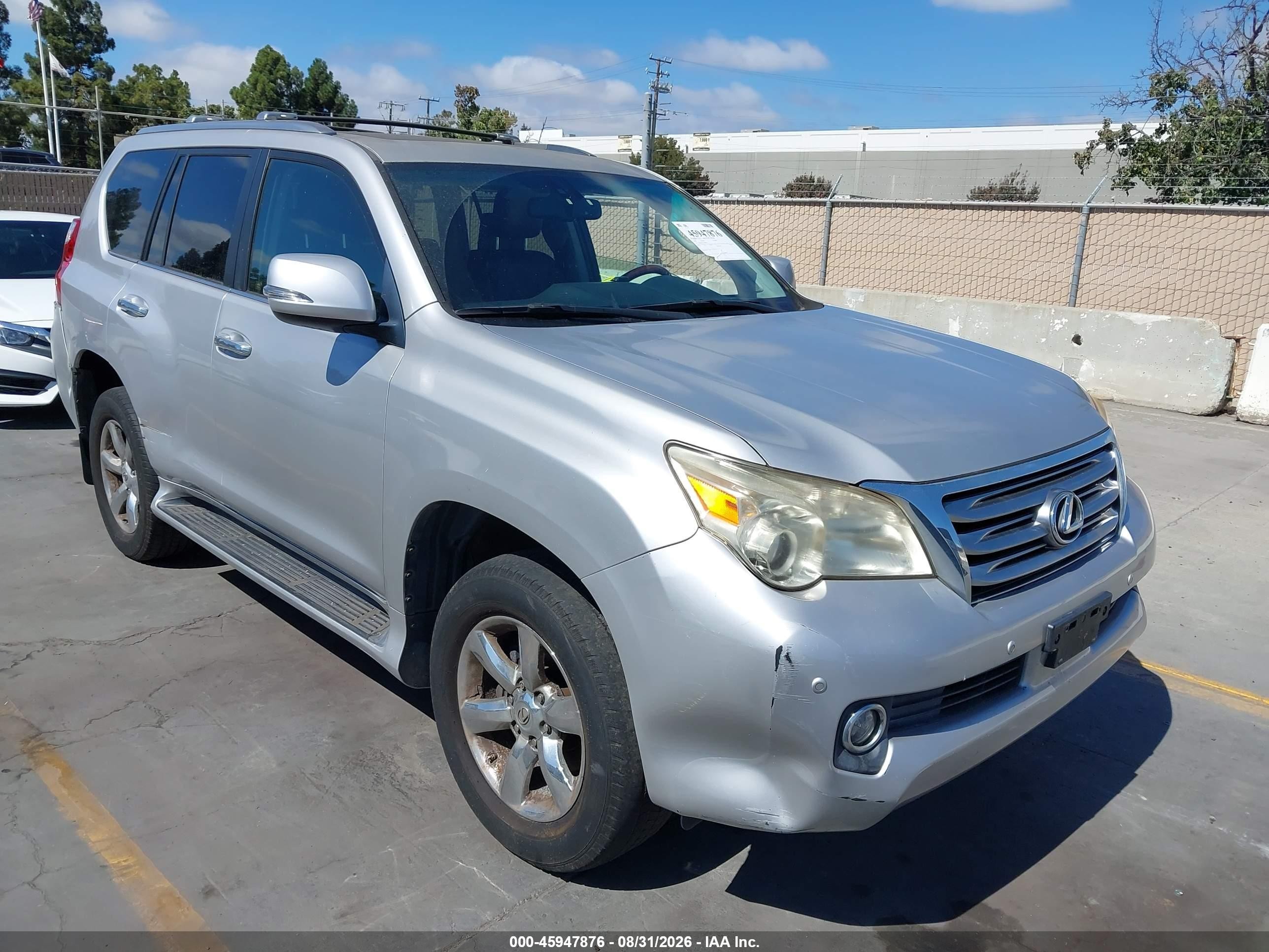 2010 Lexus GX 460 VIN JTJBM7FX3A5009979 — IAAI salvage auction photo