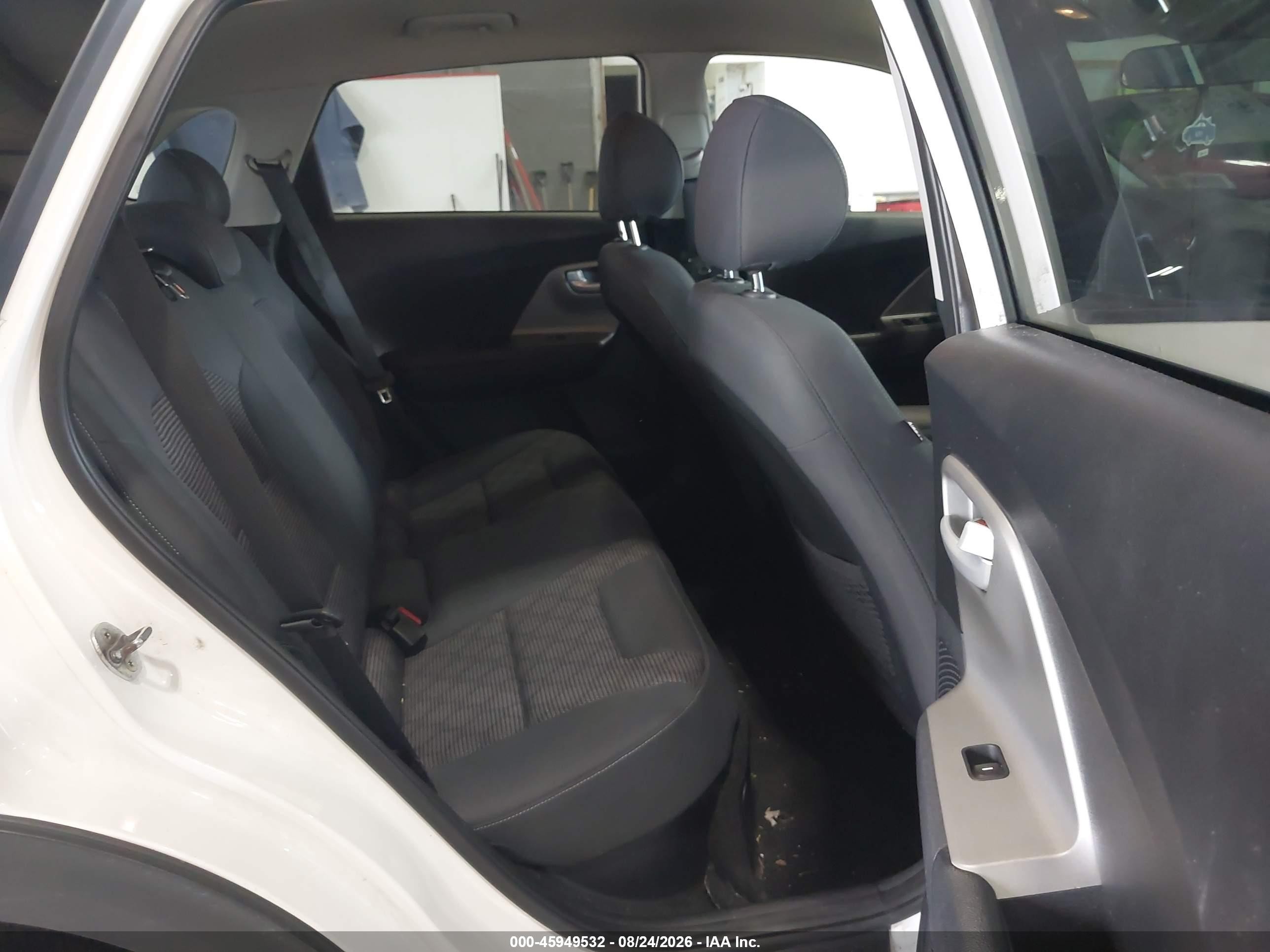2020 Kia Niro VIN KNDCB3LC0L5427216 IAAI salvage auction — Unknown, Mv-907A (New York), sold $4,700 on 2026-09-26 (photo 8)