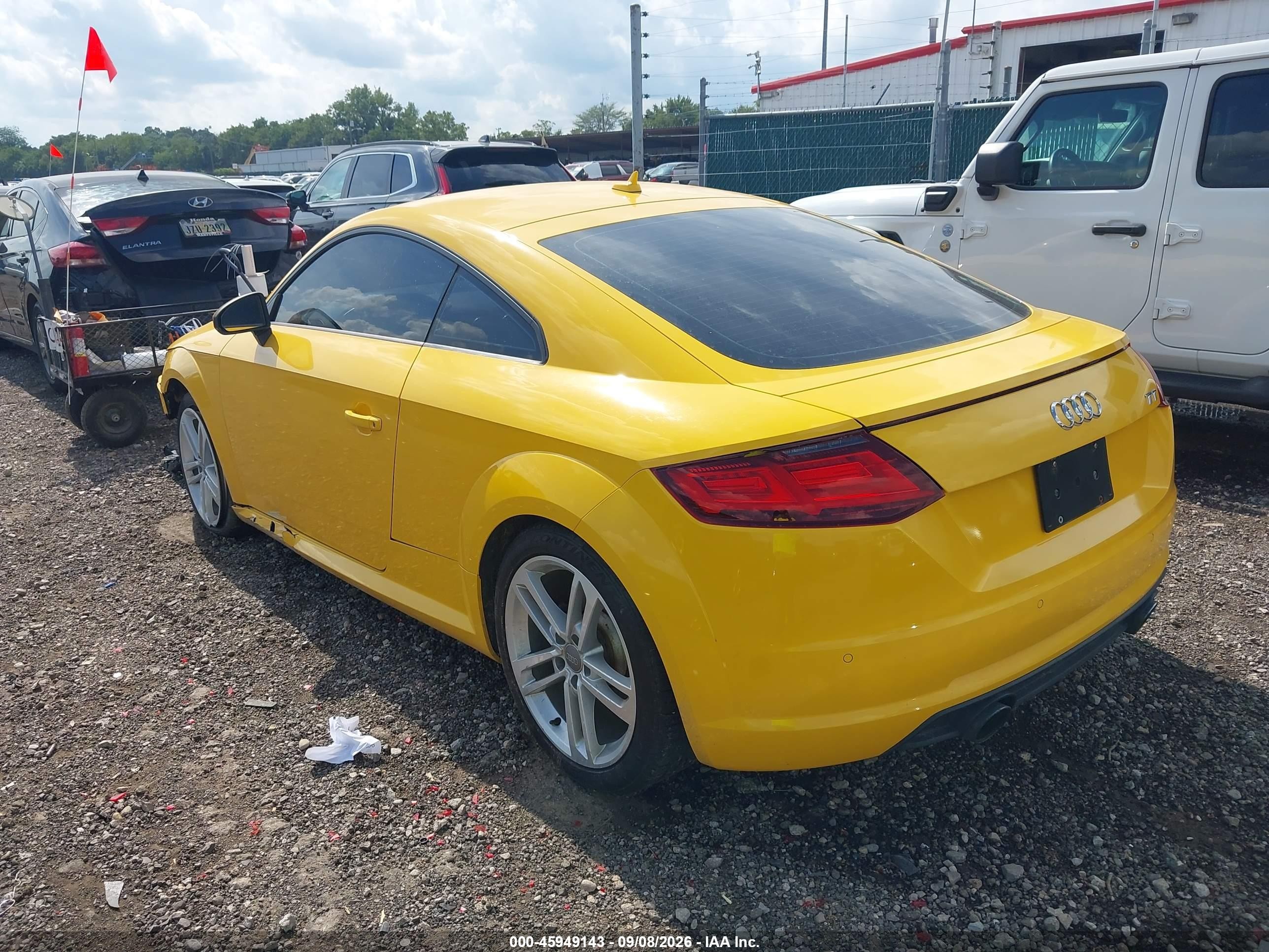 2017 Audi Tt VIN TRUC5AFV3H1007771 IAAI salvage auction — Side, Salvage (Ohio), sold $8,600 on 2026-10-06 (photo 3)