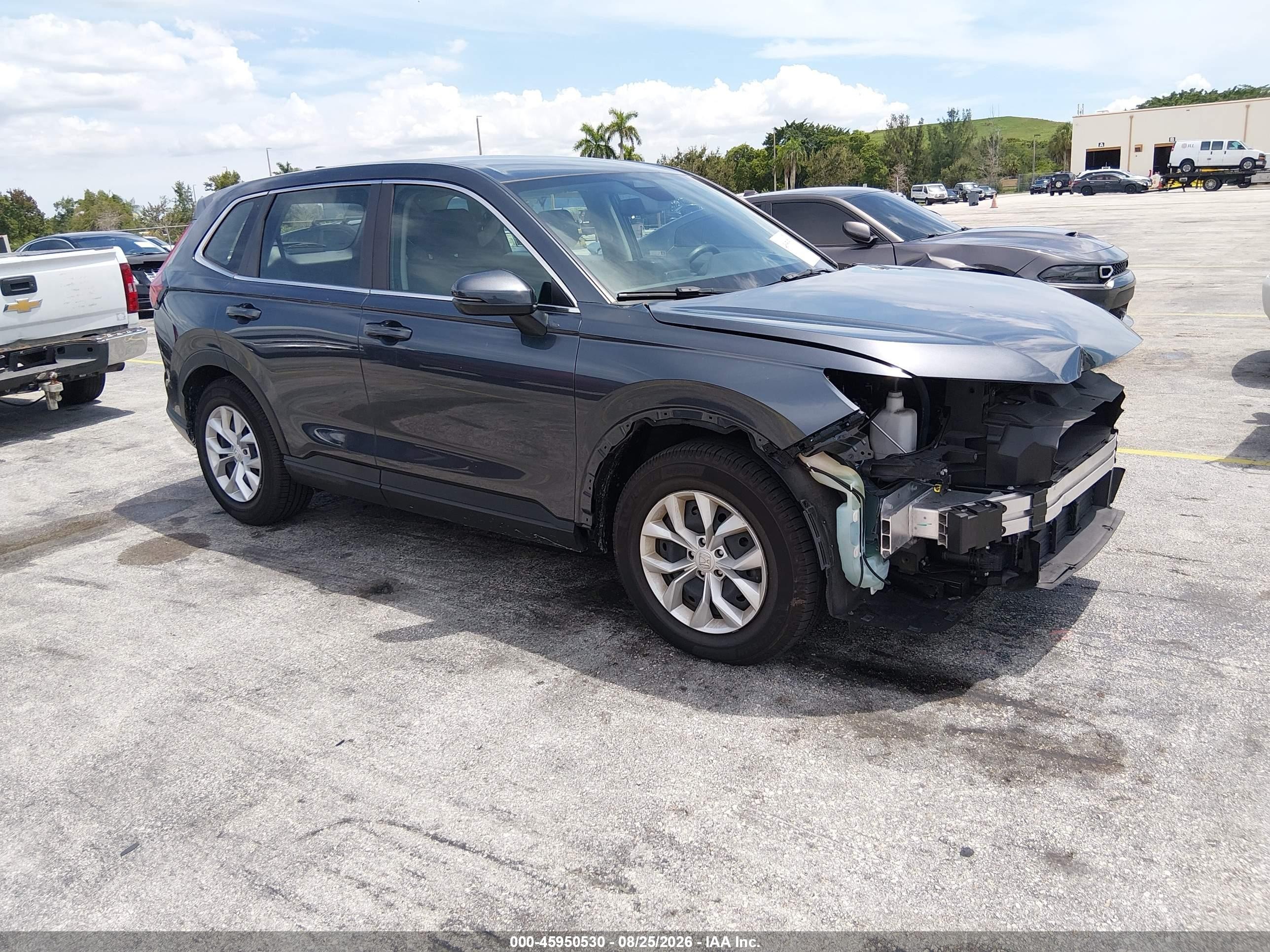 2024 Honda CR-V VIN 2HKRS3H26RH328788 — IAAI salvage auction photo
