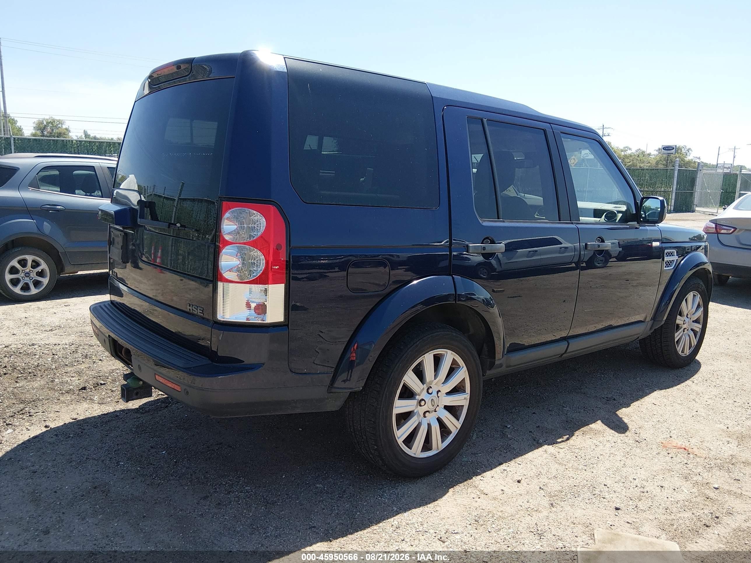 2013 Land rover Lr4 VIN SALAG2D46DA687714 IAAI salvage auction — Normal Wear, Clear (Kansas), sold $800 on 2026-08-28 (photo 4)