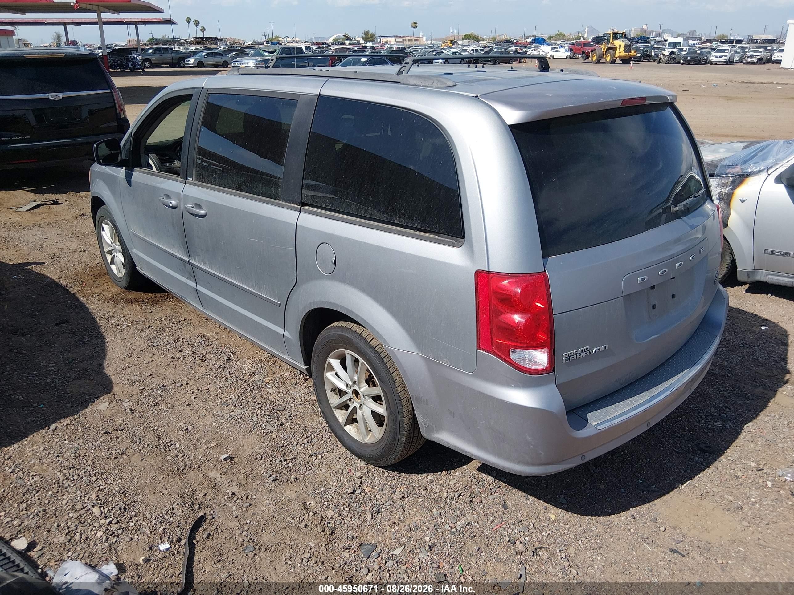 2014 Dodge Caravan VIN 2C4RDGCG5ER320067 IAAI salvage auction — Normal Wear, Clear-Dealer Only (Washington), sold $900 on 2026-09-30 (photo 3)