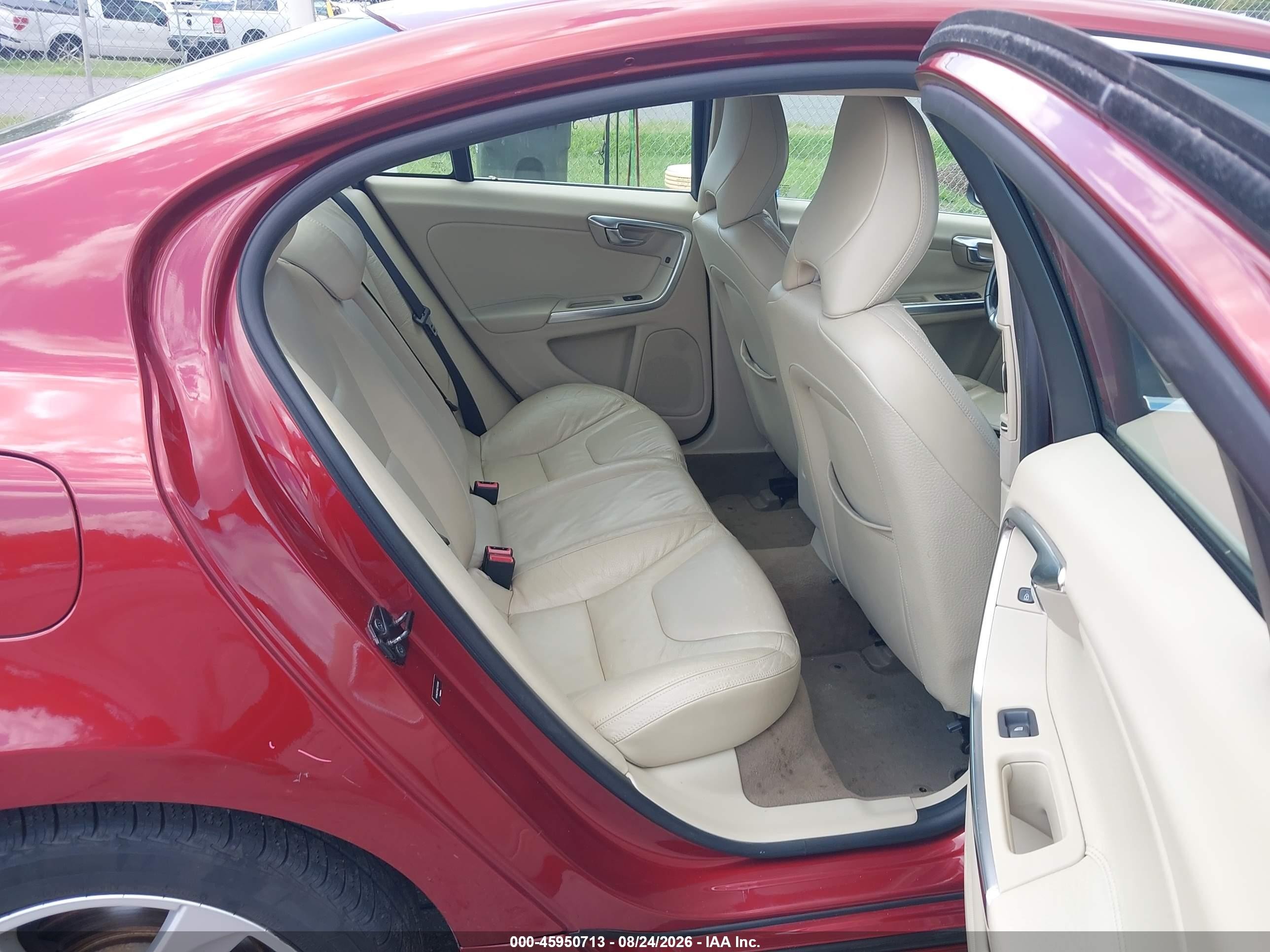 2012 Volvo S60 VIN YV1622FS9C2132086 IAAI salvage auction — Unknown, Wait Title, sold $550 on 2026-09-20 (photo 8)