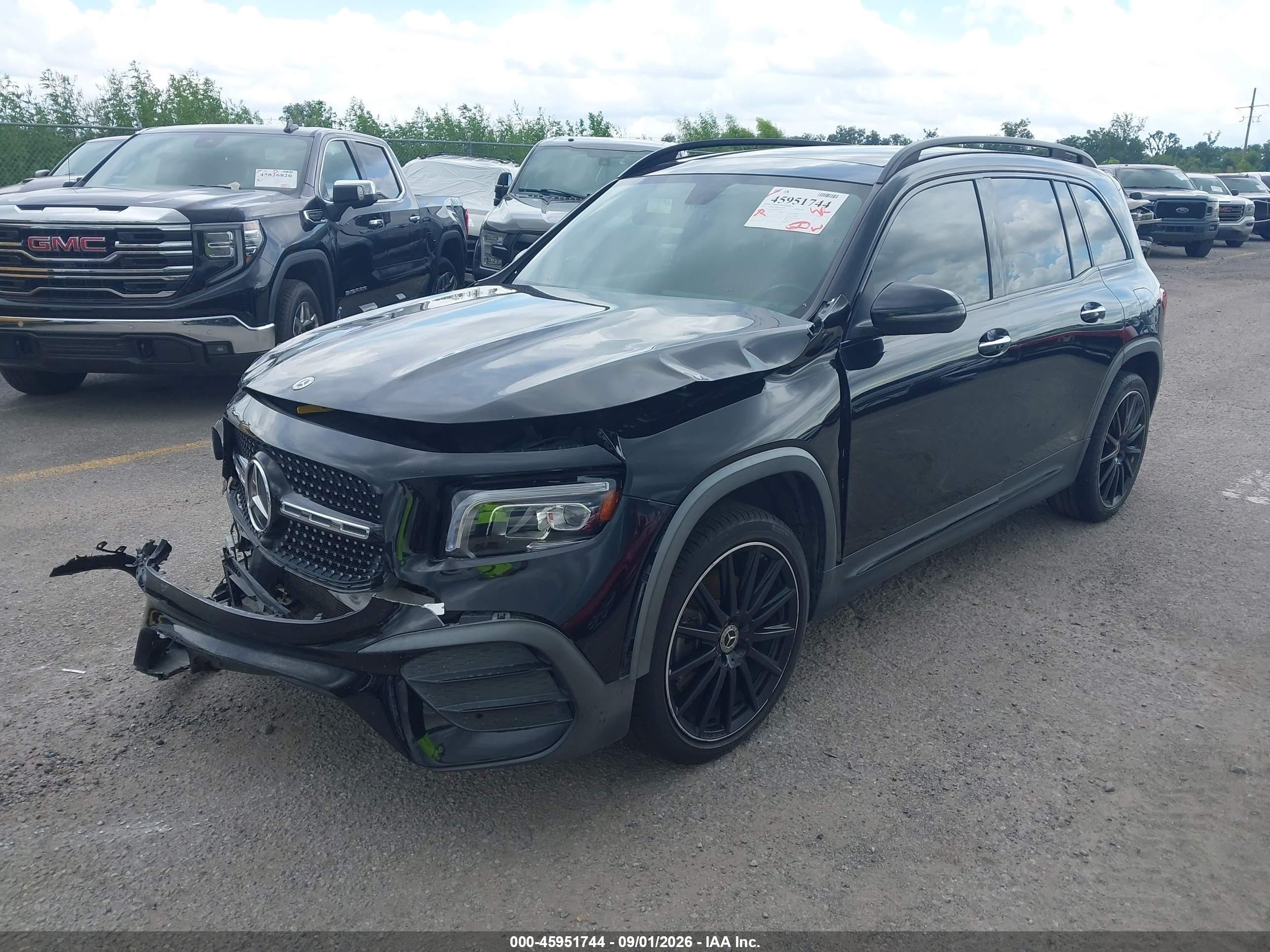 2021 Mercedes-Benz GLB-Class VIN W1N4M4GBXMW090144 IAAI salvage auction — Front End, Salvage (Louisiana), sold $8,000 on 2026-10-10 (photo 2)