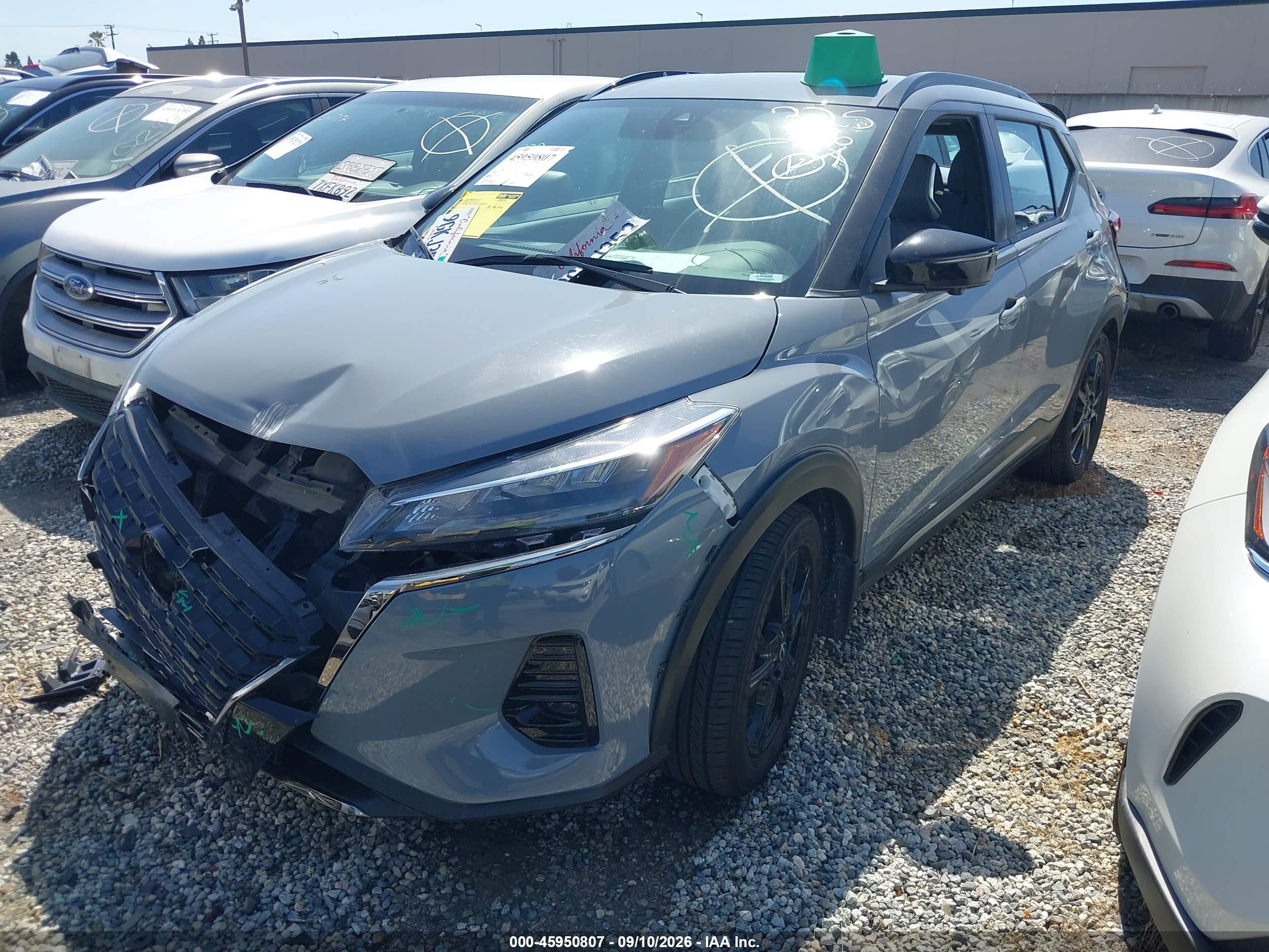 2023 Nissan Kicks VIN 3N1CP5DV1PL529582 IAAI salvage auction — Rear End, Salvage Certificate (California), sold $2,500 on 2026-09-12 (photo 2)