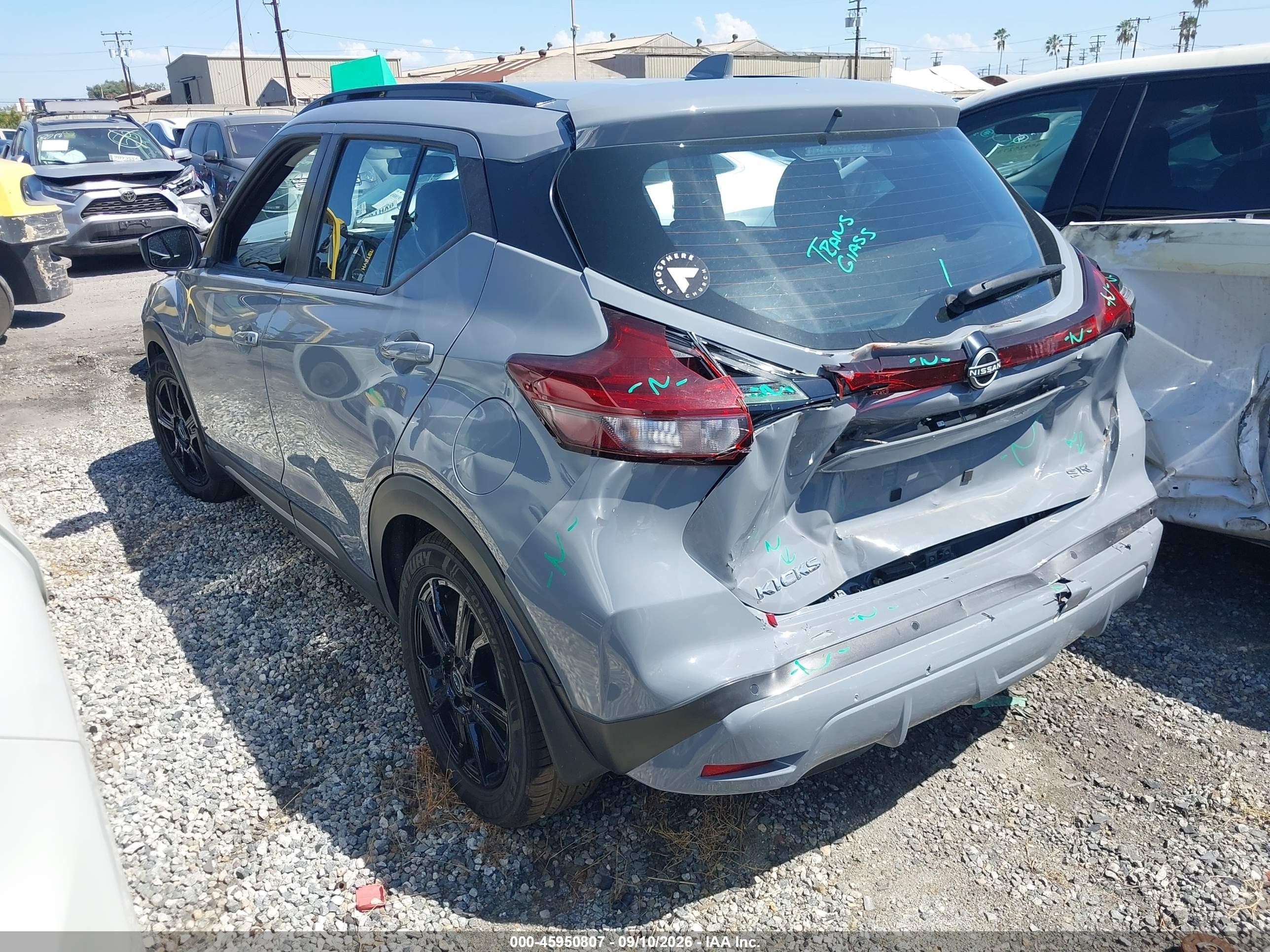 2023 Nissan Kicks VIN 3N1CP5DV1PL529582 IAAI salvage auction — Rear End, Salvage Certificate (California), sold $2,500 on 2026-09-12 (photo 3)