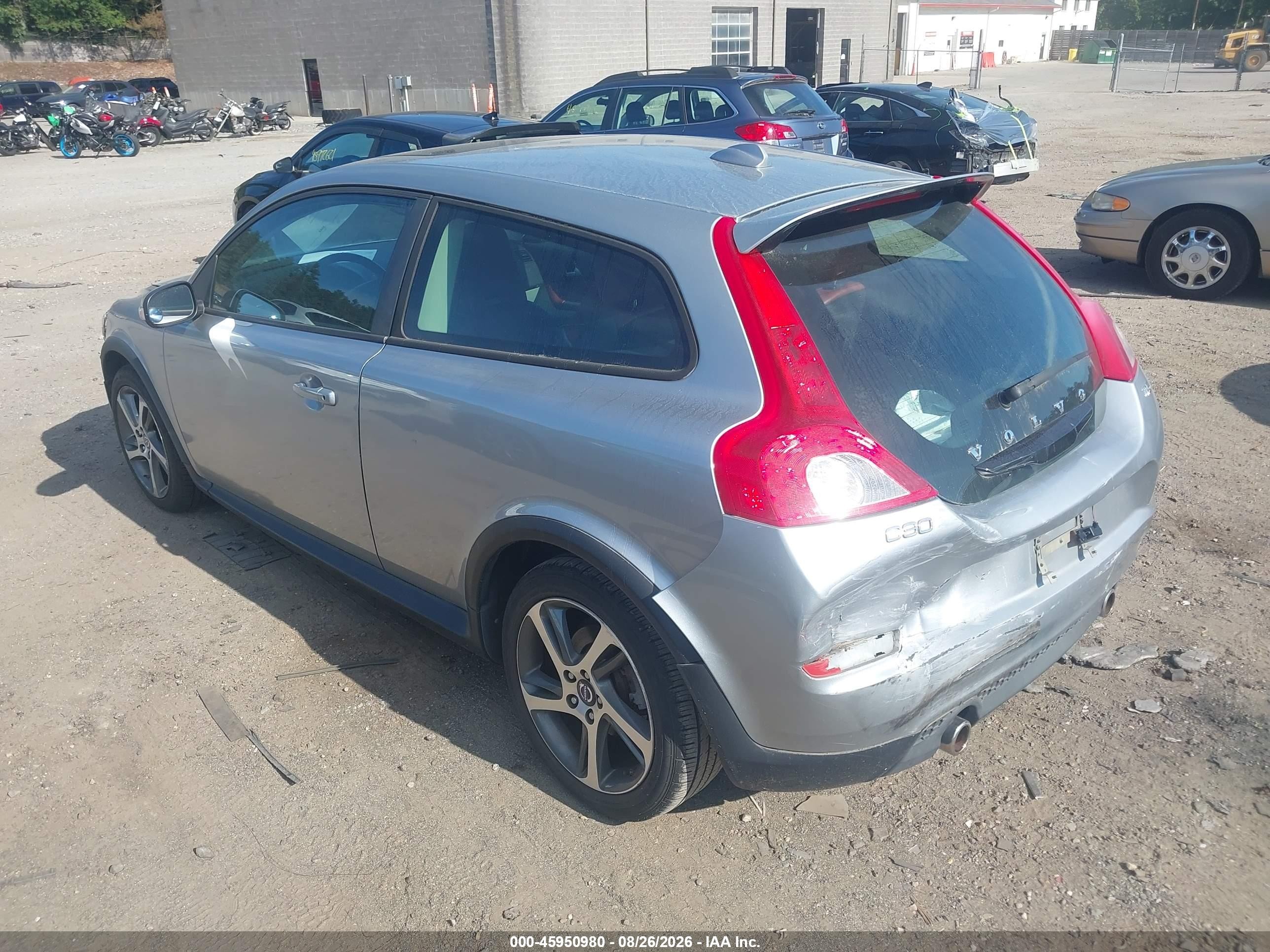 2012 Volvo C30 VIN YV1672MK1C2284514 IAAI salvage auction — Unknown, Clear (Massachusetts), sold $800 on 2026-09-12 (photo 3)