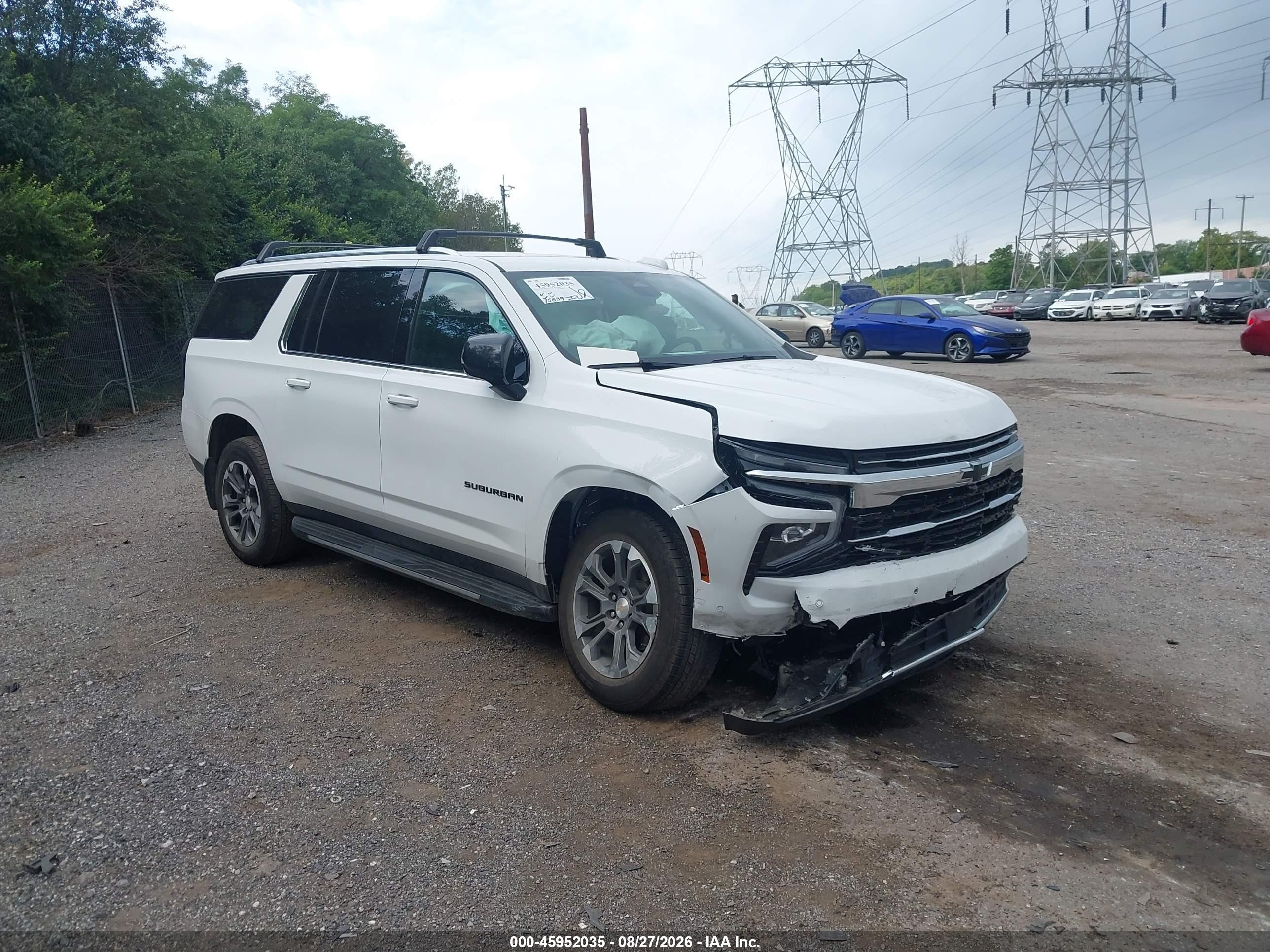 2025 Chevrolet Suburban VIN 1GNS6CRD1SR251324 — IAAI salvage auction photo