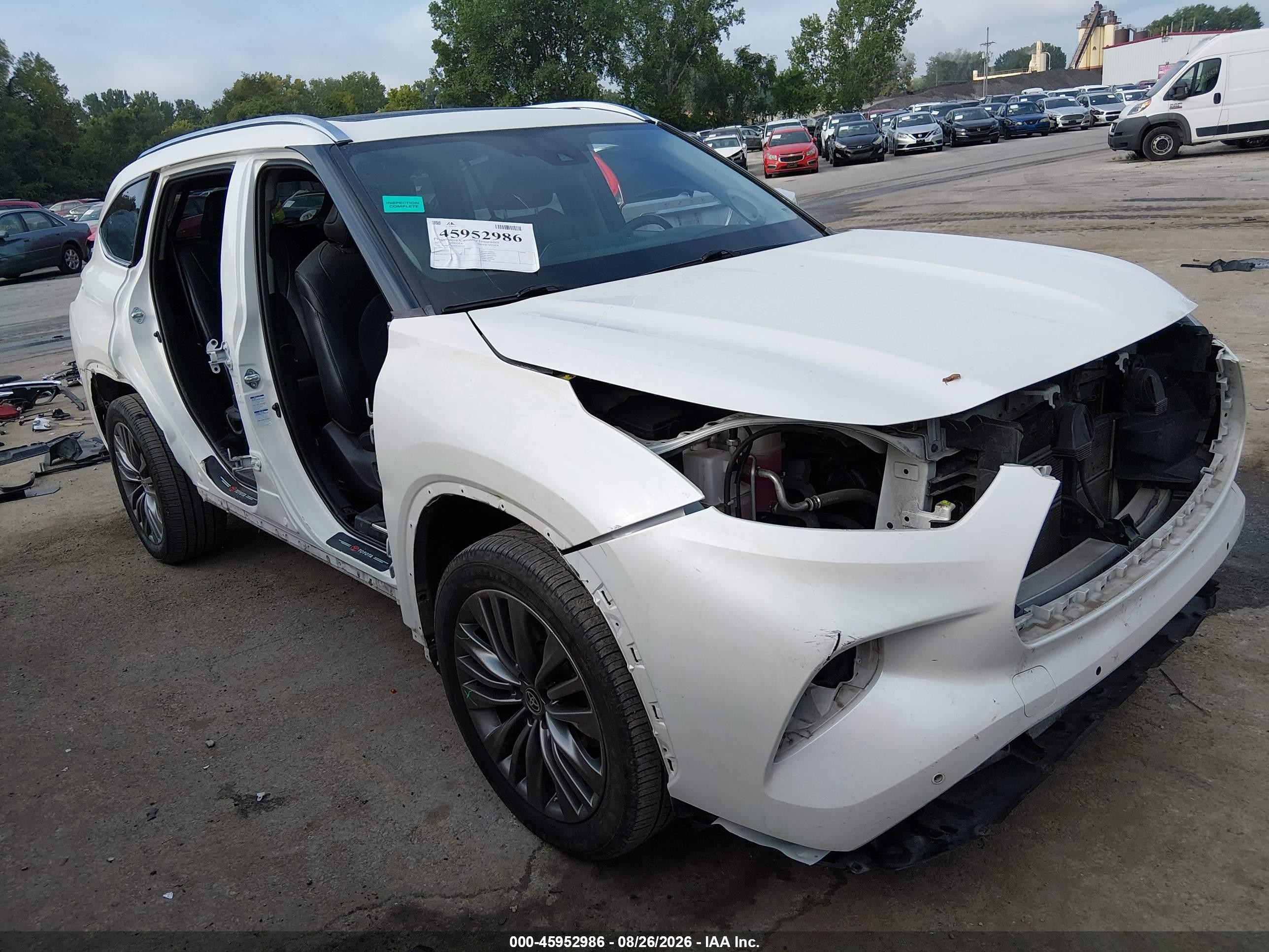 2021 Toyota Highlander Hybrid VIN 5TDEBRCH4MS041790 — IAAI salvage auction photo