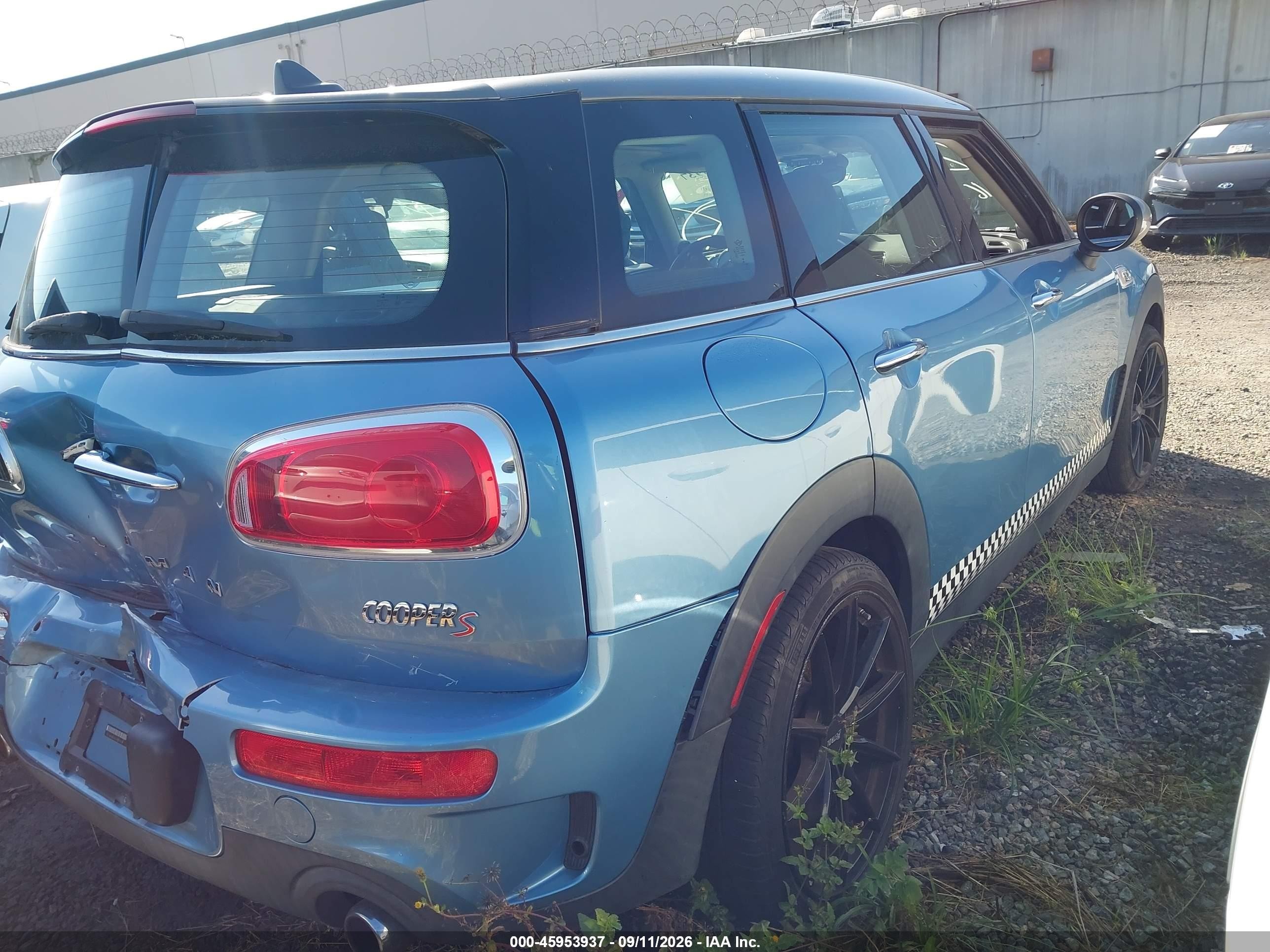 2017 Mini Cooper Clubman VIN WMWLN9C50H2E49074 IAAI salvage auction — Rear End, Salvage Certificate (California), sold $2,850 on 2026-09-13 (photo 4)