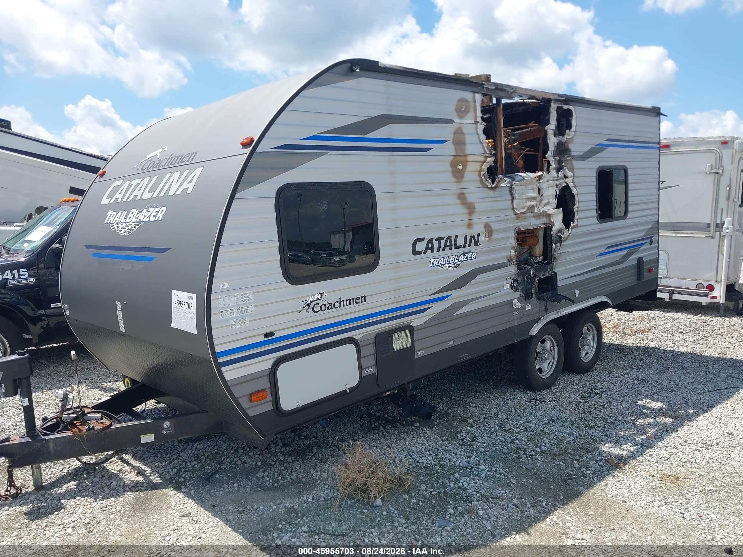 2019 Coachmen Catalina VIN 5ZT2CAHB2KU032101 IAAI salvage auction — Burn, Certificate Of Destruction (Florida), sold $1,000 on 2026-09-25 (photo 2)