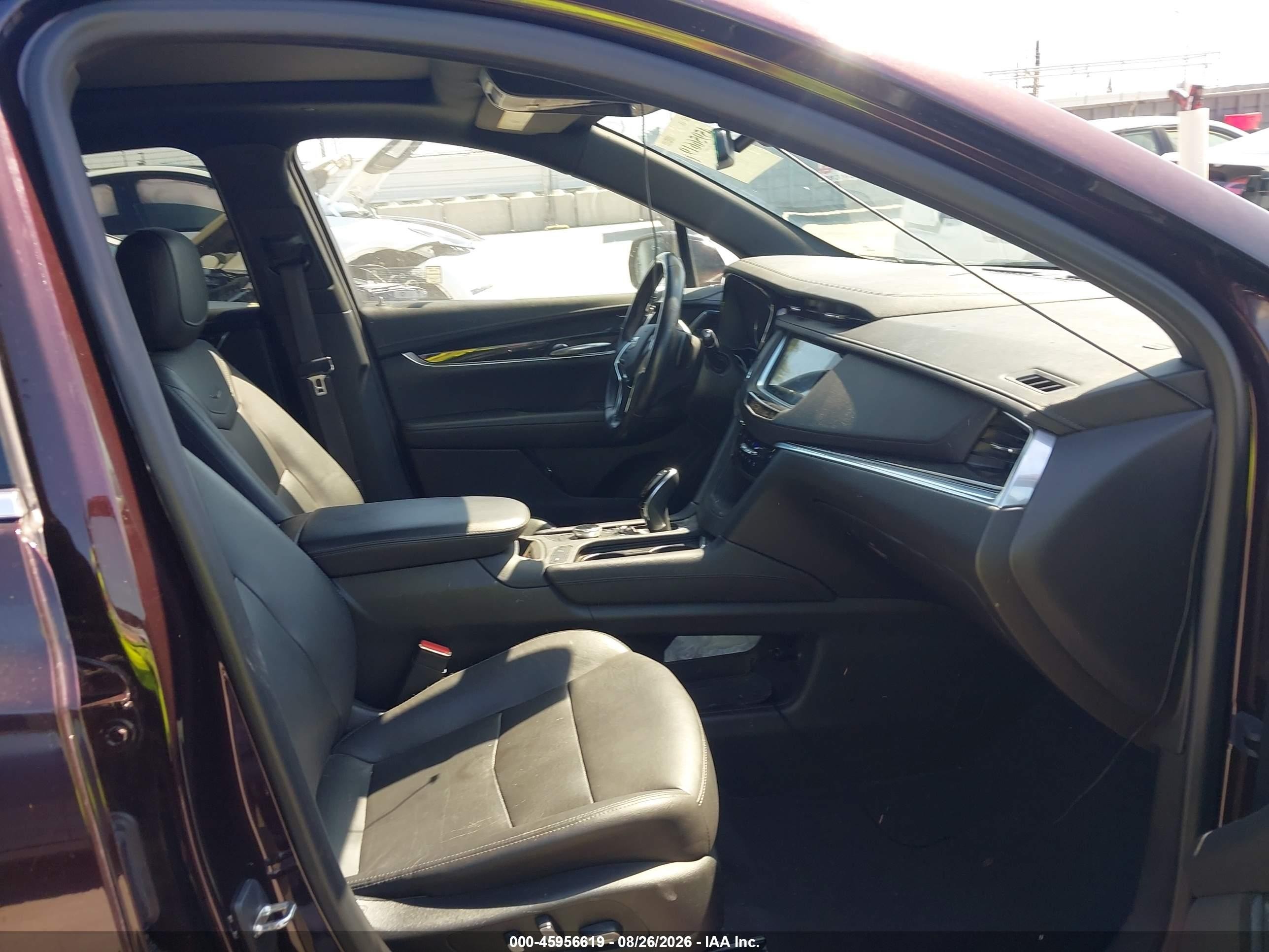 2020 Cadillac Xt5 VIN 1GYKNCRS5LZ240137 IAAI salvage auction — Front End, Salvage (California), sold $4,150 on 2026-09-13 (photo 5)