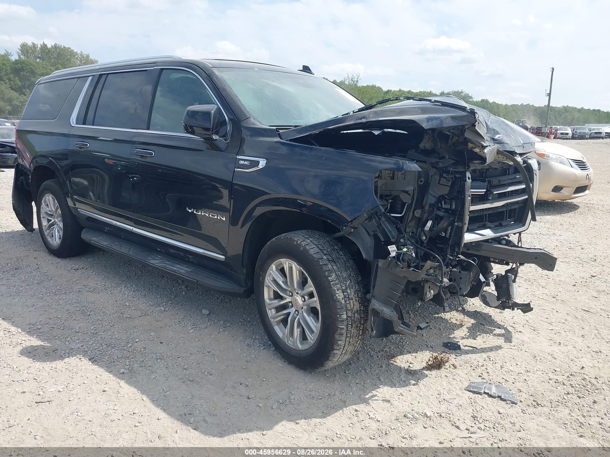 2024 GMC Yukon XL VIN 1GKS2GKD0RR412413 — IAAI salvage auction photo