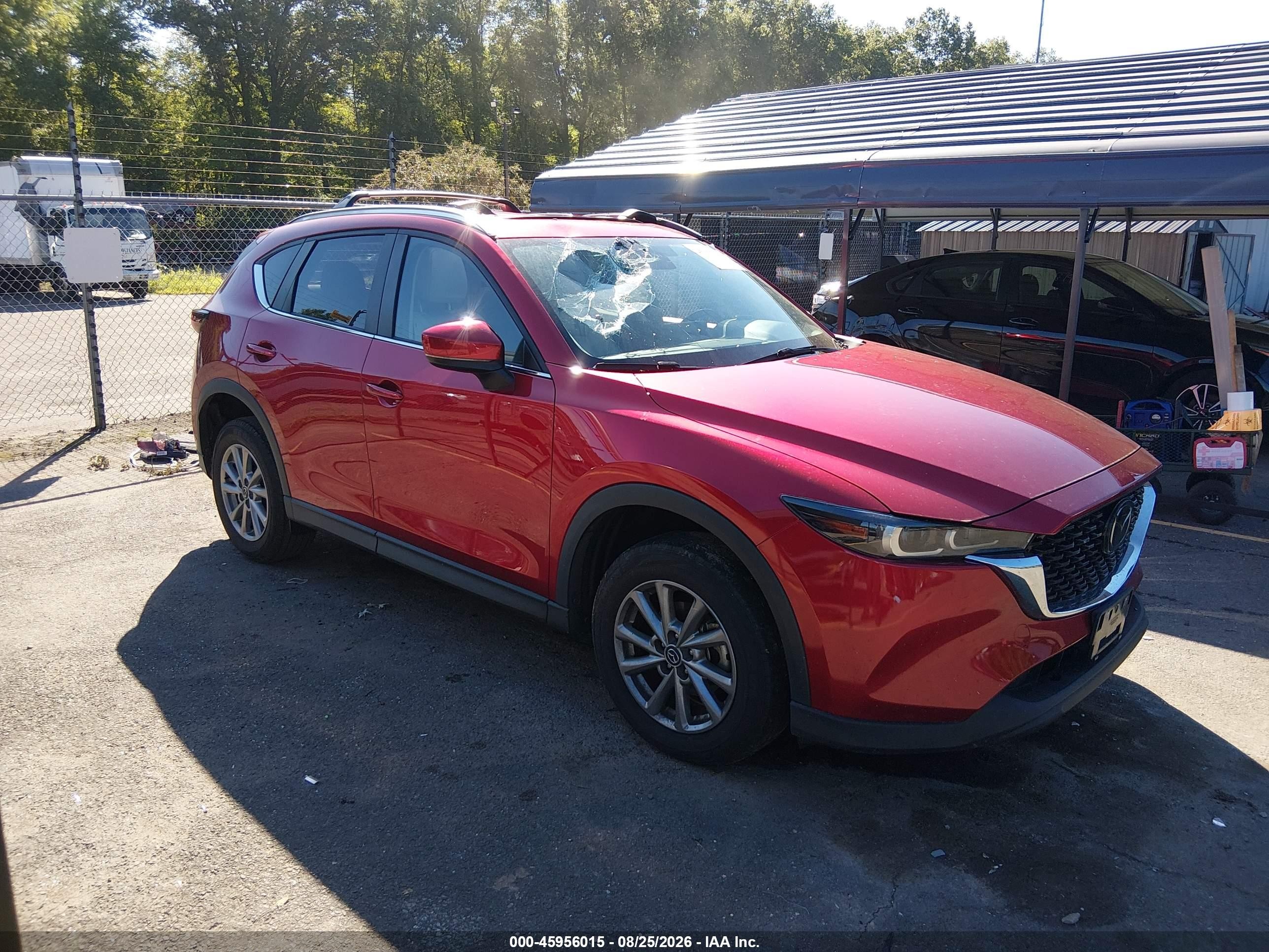 2022 Mazda CX-5 VIN JM3KFBCM6N0561156 — IAAI salvage auction photo