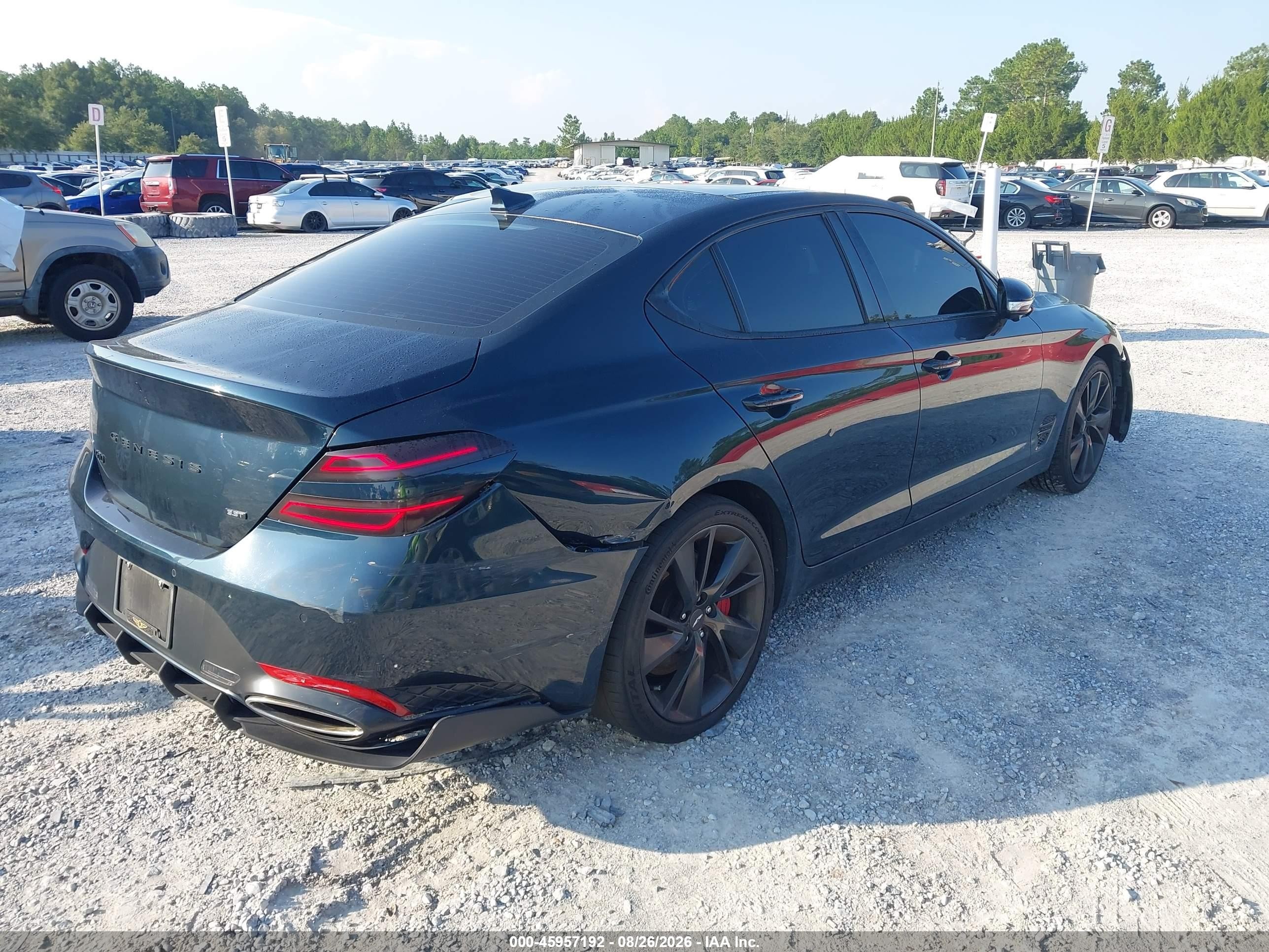 2022 Genesis G70 VIN KMTG54TE6NU096264 IAAI salvage auction — Unknown, Rebuildable (Florida), sold $8,300 on 2026-09-06 (photo 4)