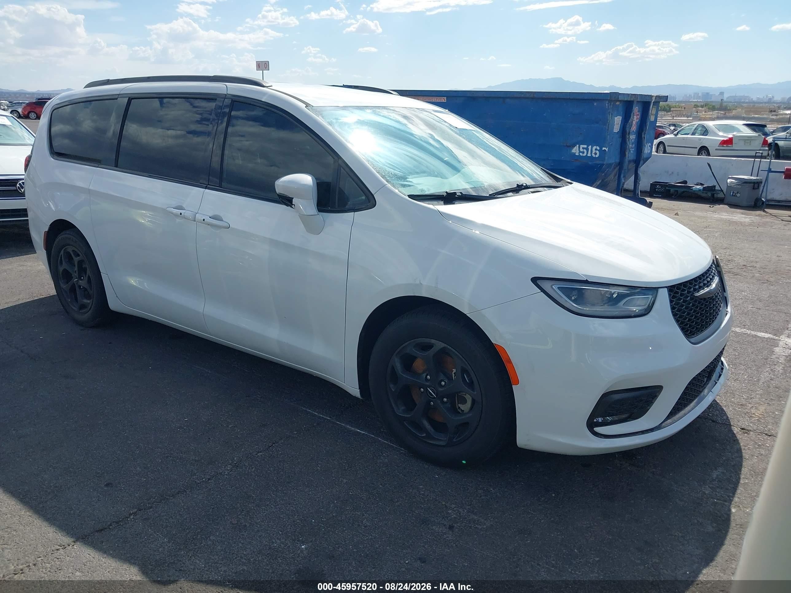 2021 Chrysler Pacifica VIN 2C4RC1R77MR540574 — IAAI salvage auction photo