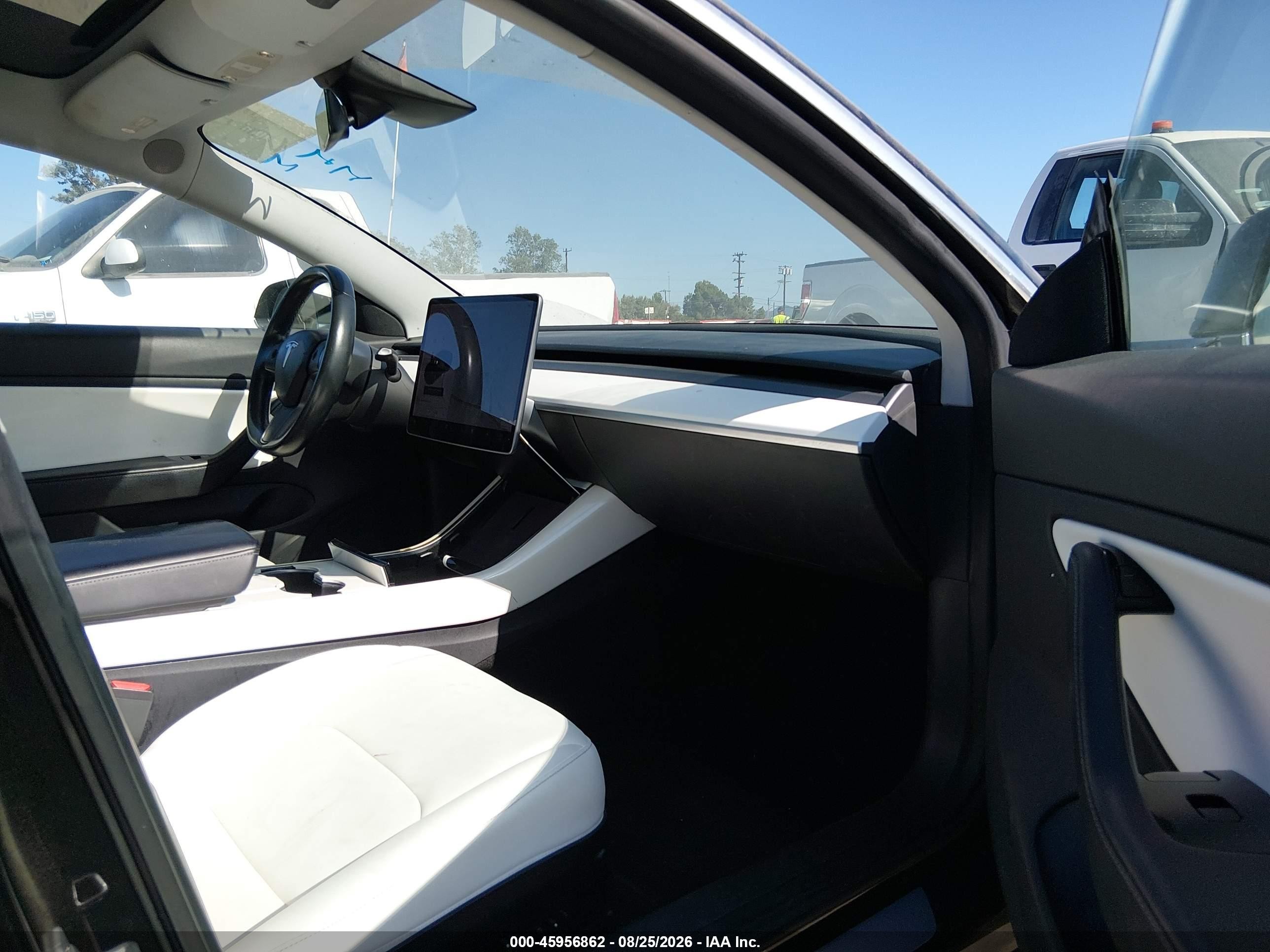 2018 Tesla Model 3 VIN 5YJ3E1EB3JF188417 IAAI salvage auction — Rear End, Salvage (California), sold $7,500 on 2026-09-14 (photo 5)