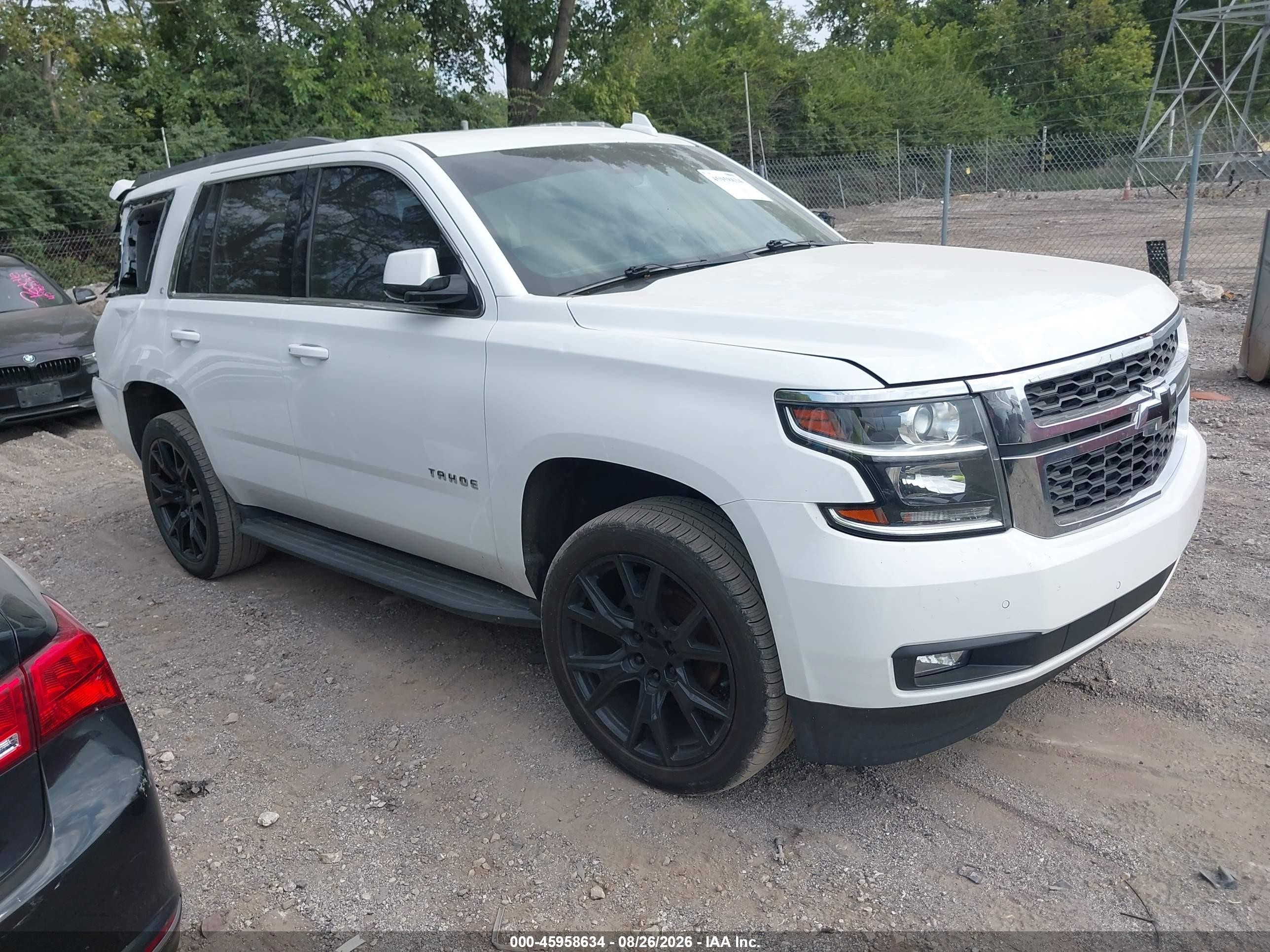 2018 Chevrolet Tahoe VIN 1GNSKBKC7JR132361 — IAAI salvage auction photo