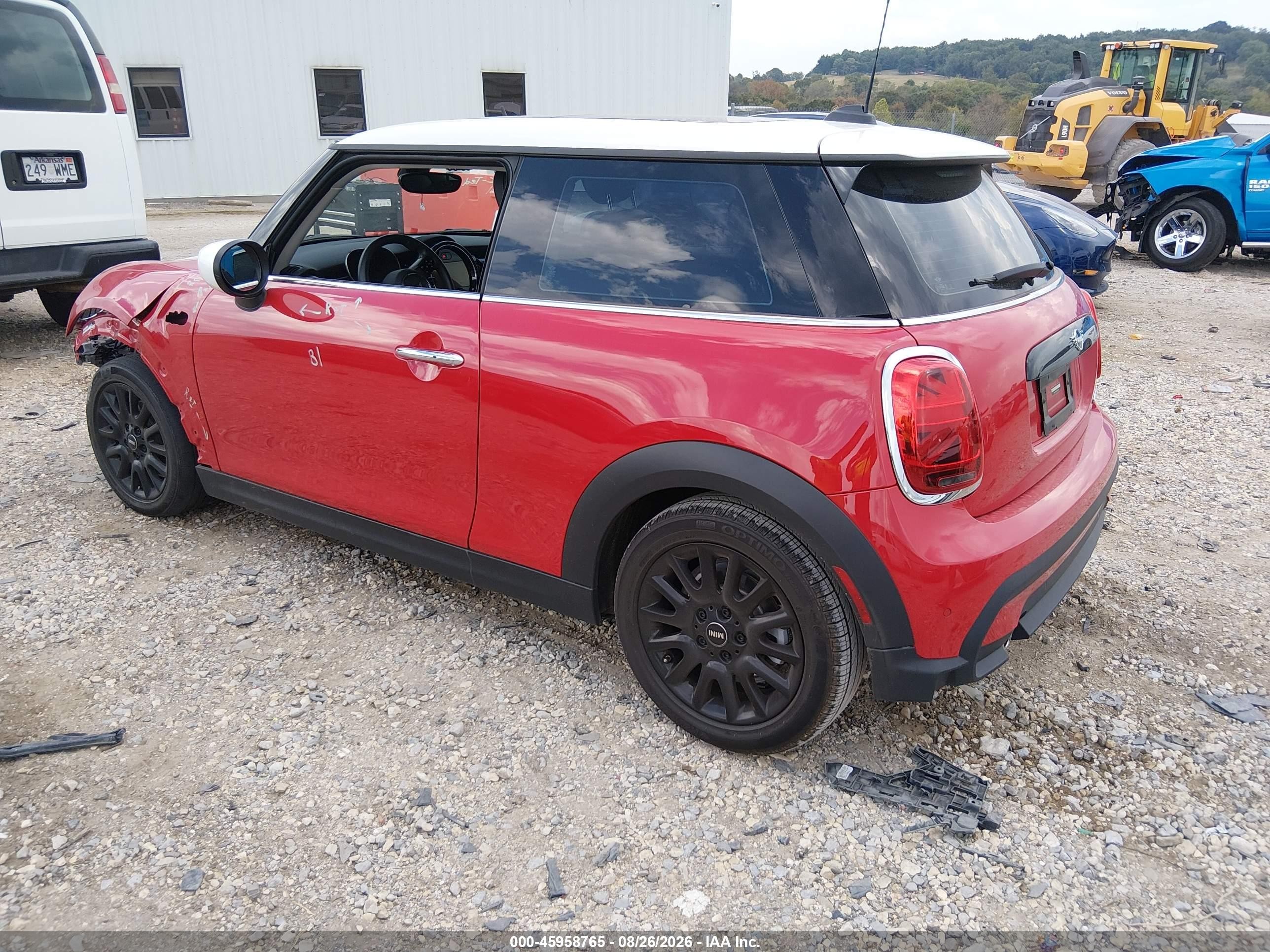 2024 Mini Hardtop VIN WMW33DH04R2U45677 IAAI salvage auction — Front End, Clear (Arkansas), sold $5,800 on 2026-09-19 (photo 3)