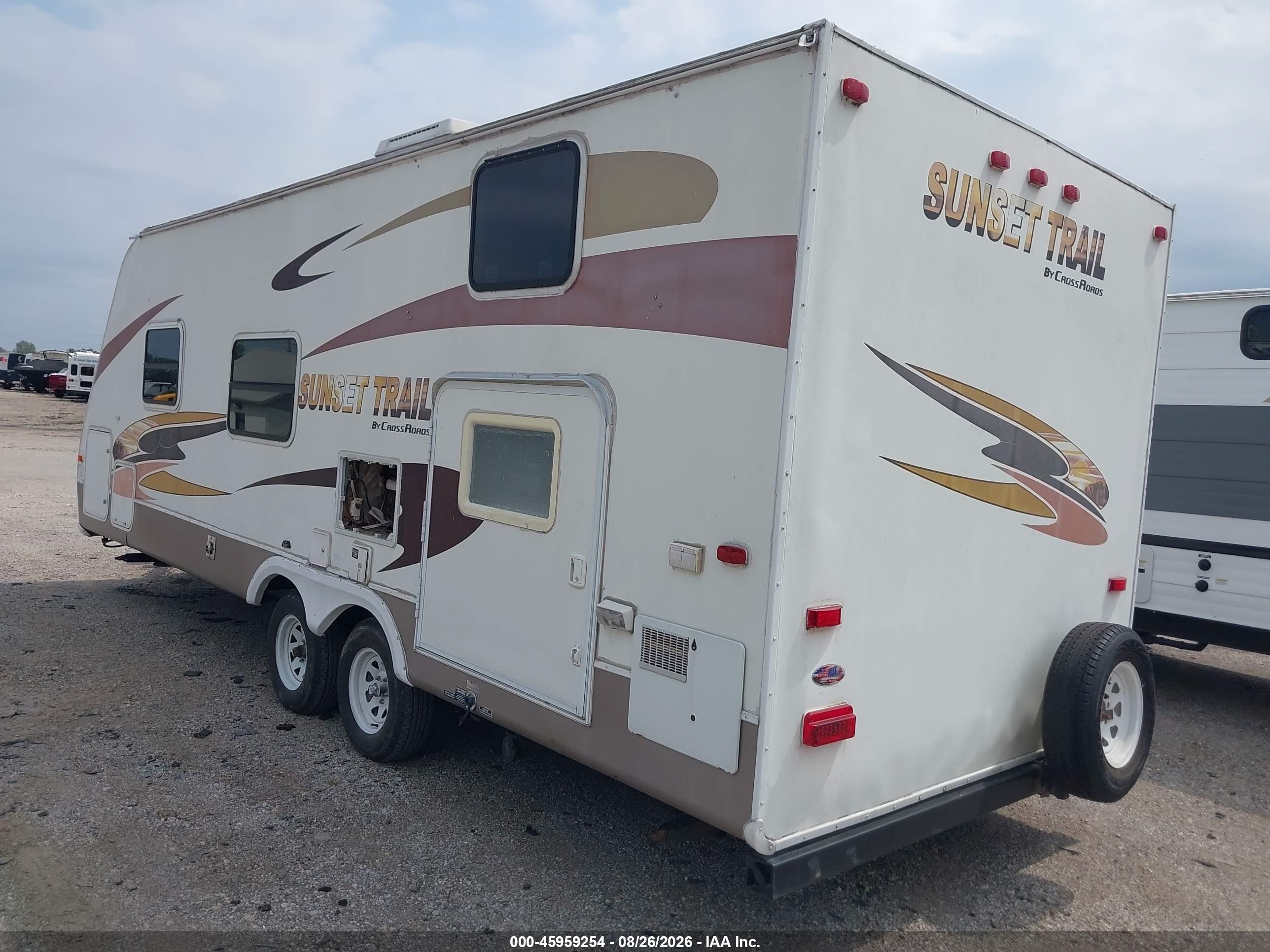 2007 Crossroads Sunset VIN 4V0TC26287D003925 IAAI salvage auction — Top/Roof, Clear (Indiana), sold $500 on 2026-09-23 (photo 3)