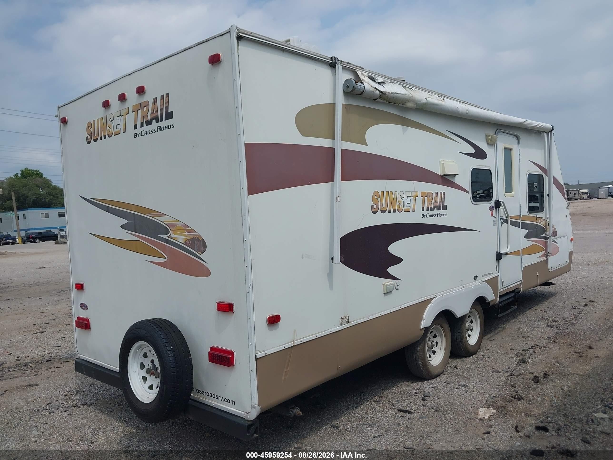 2007 Crossroads Sunset VIN 4V0TC26287D003925 IAAI salvage auction — Top/Roof, Clear (Indiana), sold $500 on 2026-09-23 (photo 4)