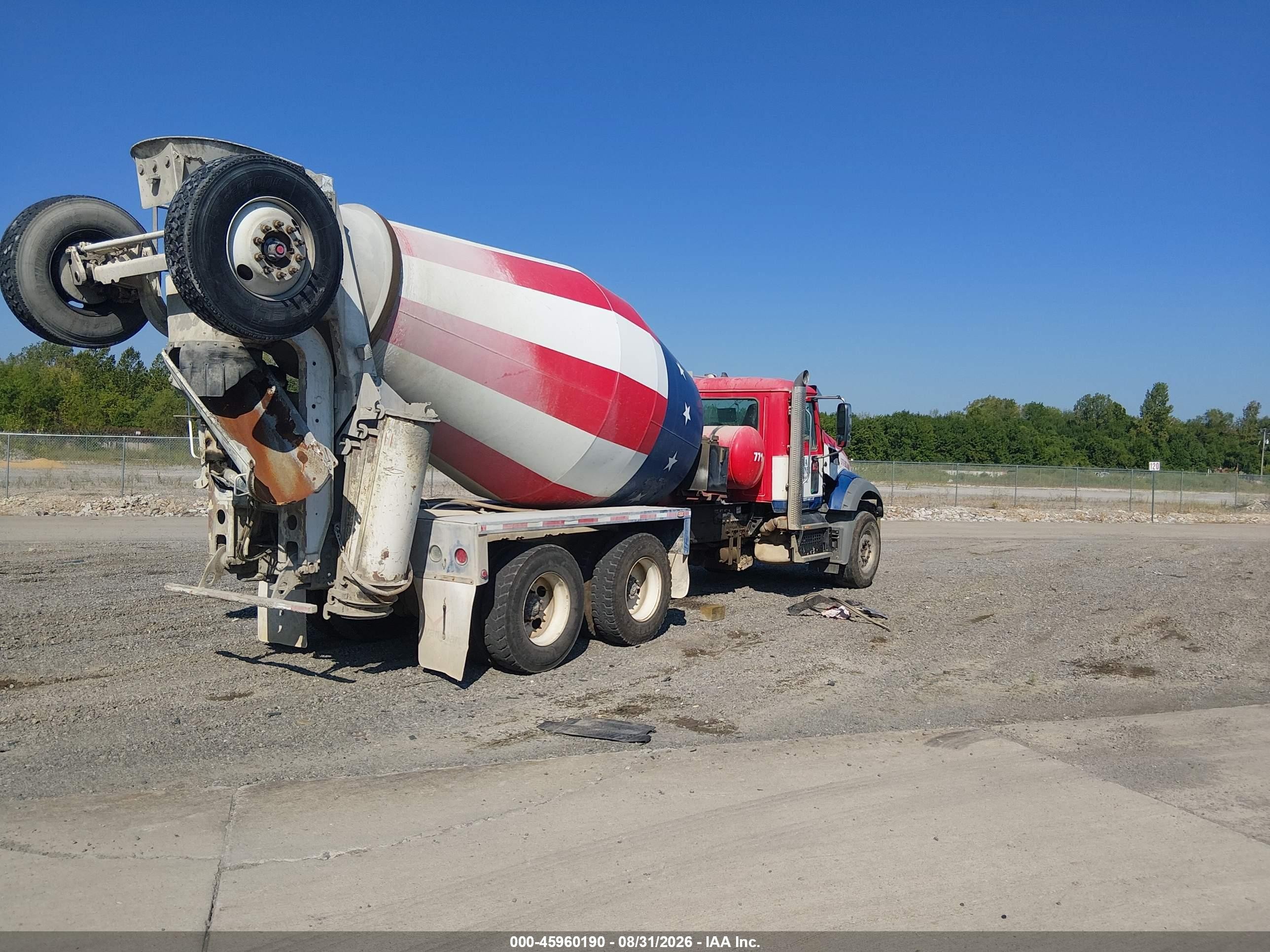 2021 Mack Granite VIN 1M2GR2GC3MM020771 IAAI salvage auction — Front End, Salvage (Missouri), sold $15,100 on 2026-10-07 (photo 4)