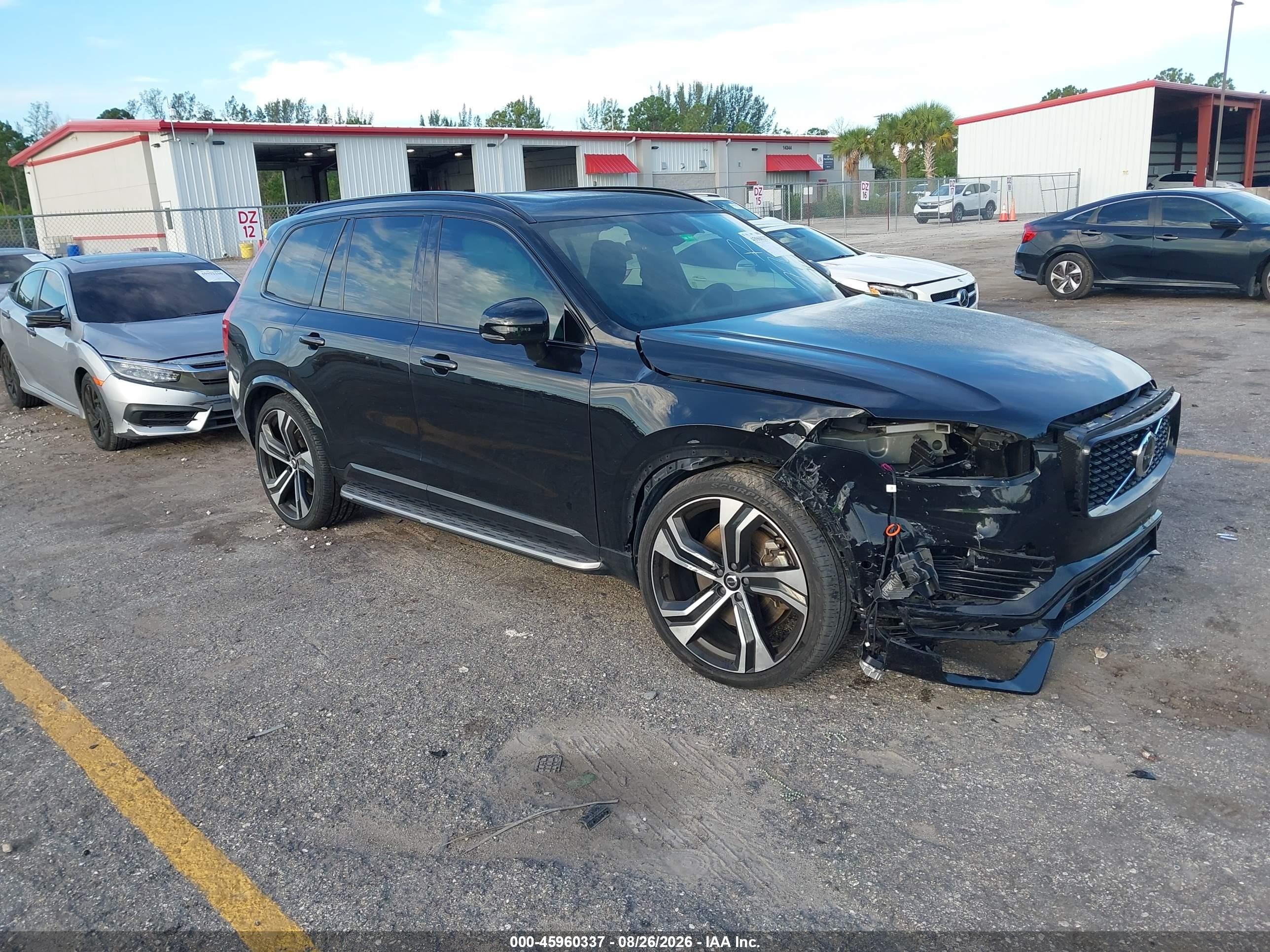 2022 Volvo XC90 Recharge VIN YV4BR0CM1N1777704 — IAAI salvage auction photo