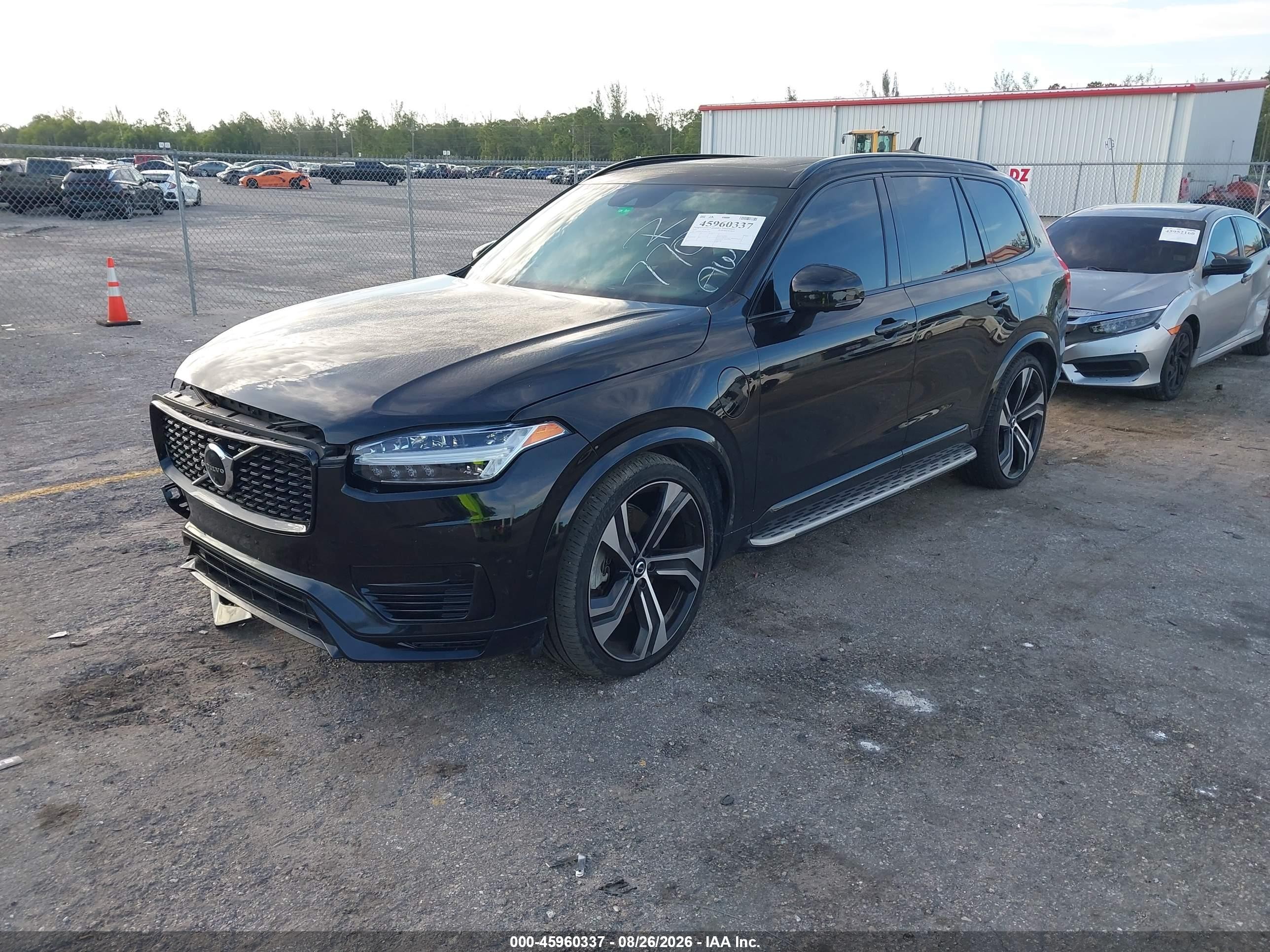 2022 Volvo Xc90 VIN YV4BR0CM1N1777704 IAAI salvage auction — Unknown, Rebuildable (Florida), sold $17,100 on 2026-09-09 (photo 2)