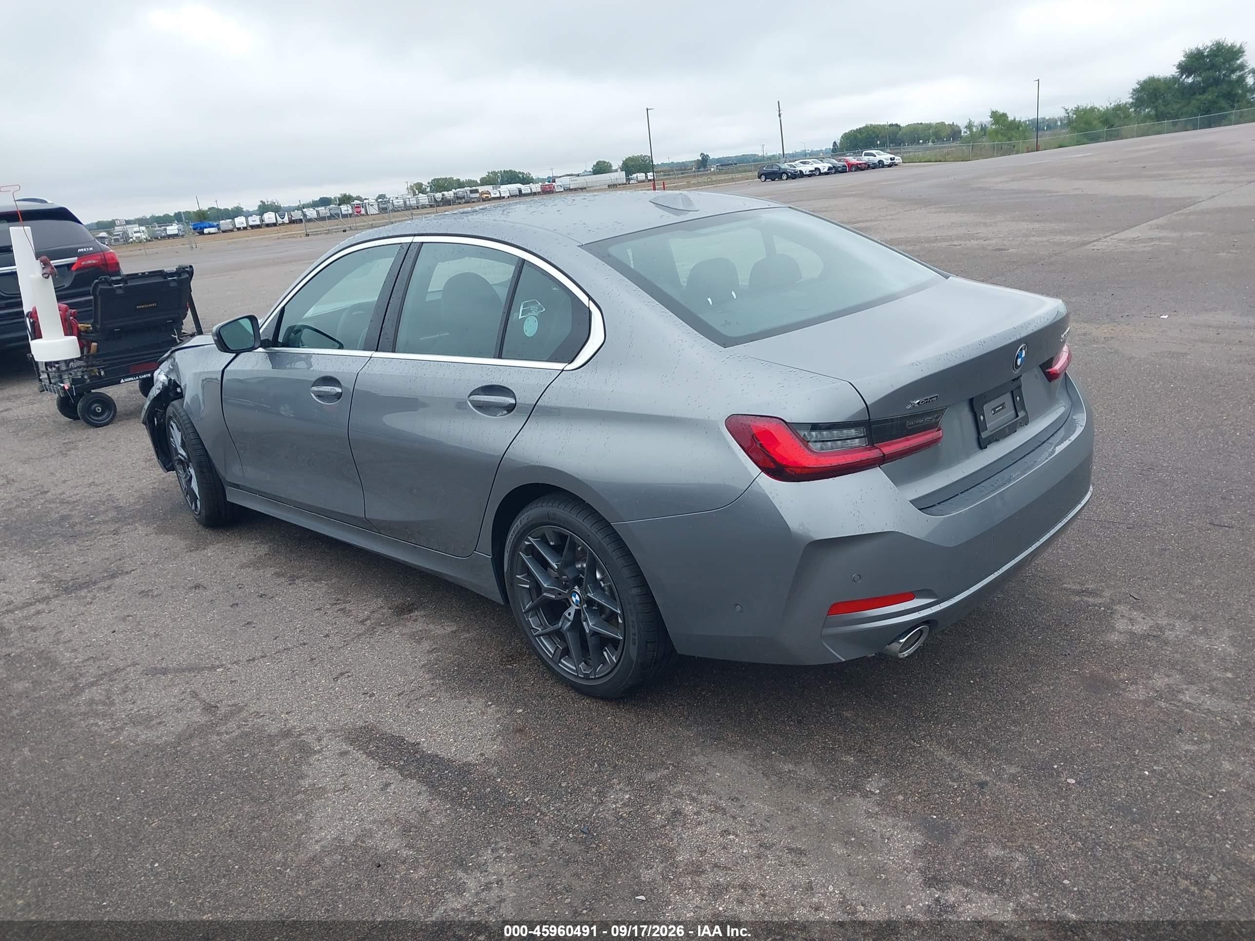 2026 BMW 3er VIN 3MW89CW07T8G53031 IAAI salvage auction — Unknown, Clear (Arizona), sold $19,300 on 2026-09-25 (photo 3)