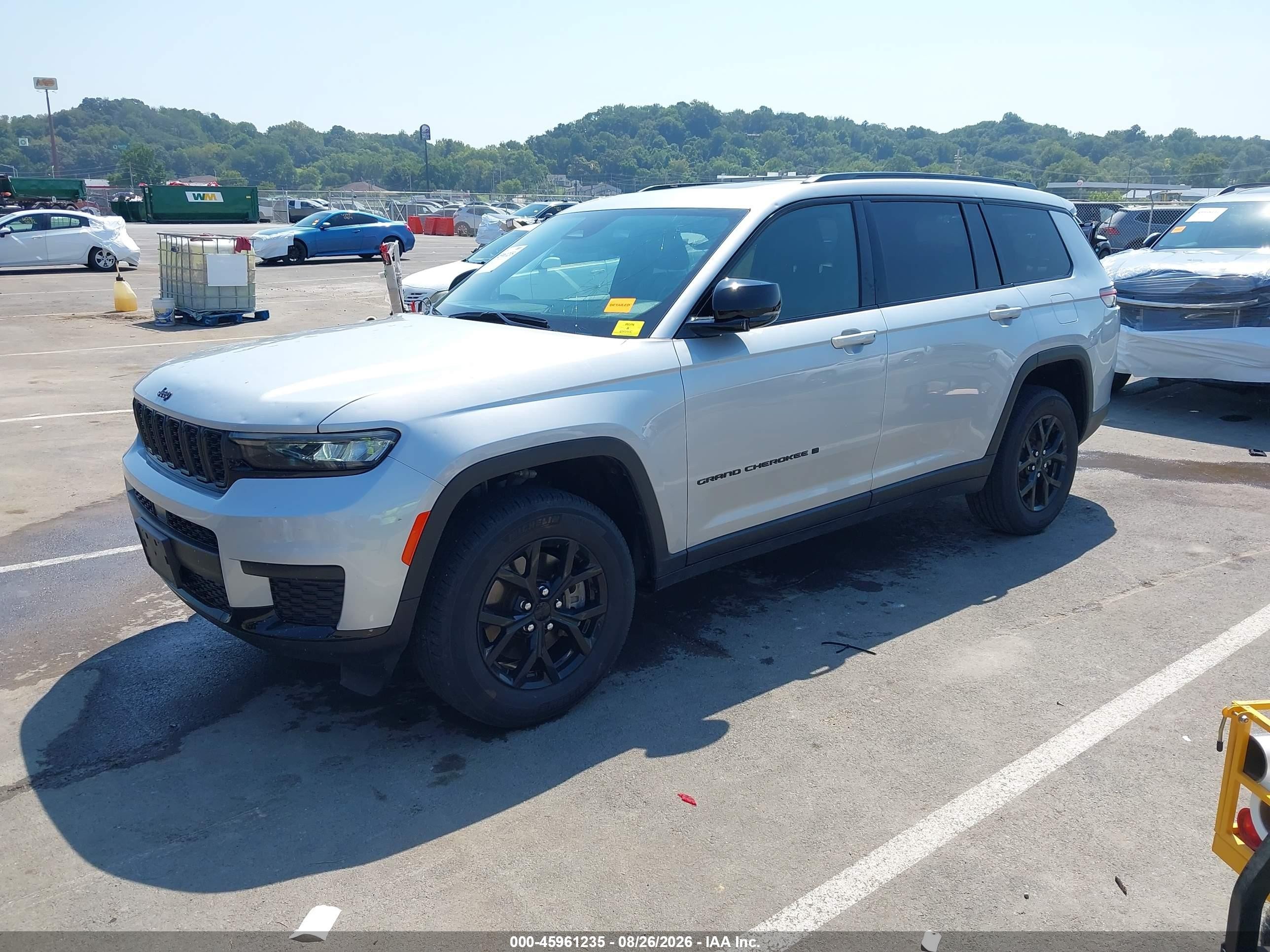 2024 Jeep Grand Cherokee L VIN 1C4RJKAG2R8501630 IAAI salvage auction — Hail, Wait Title, sold $13,600 on 2026-09-20 (photo 2)