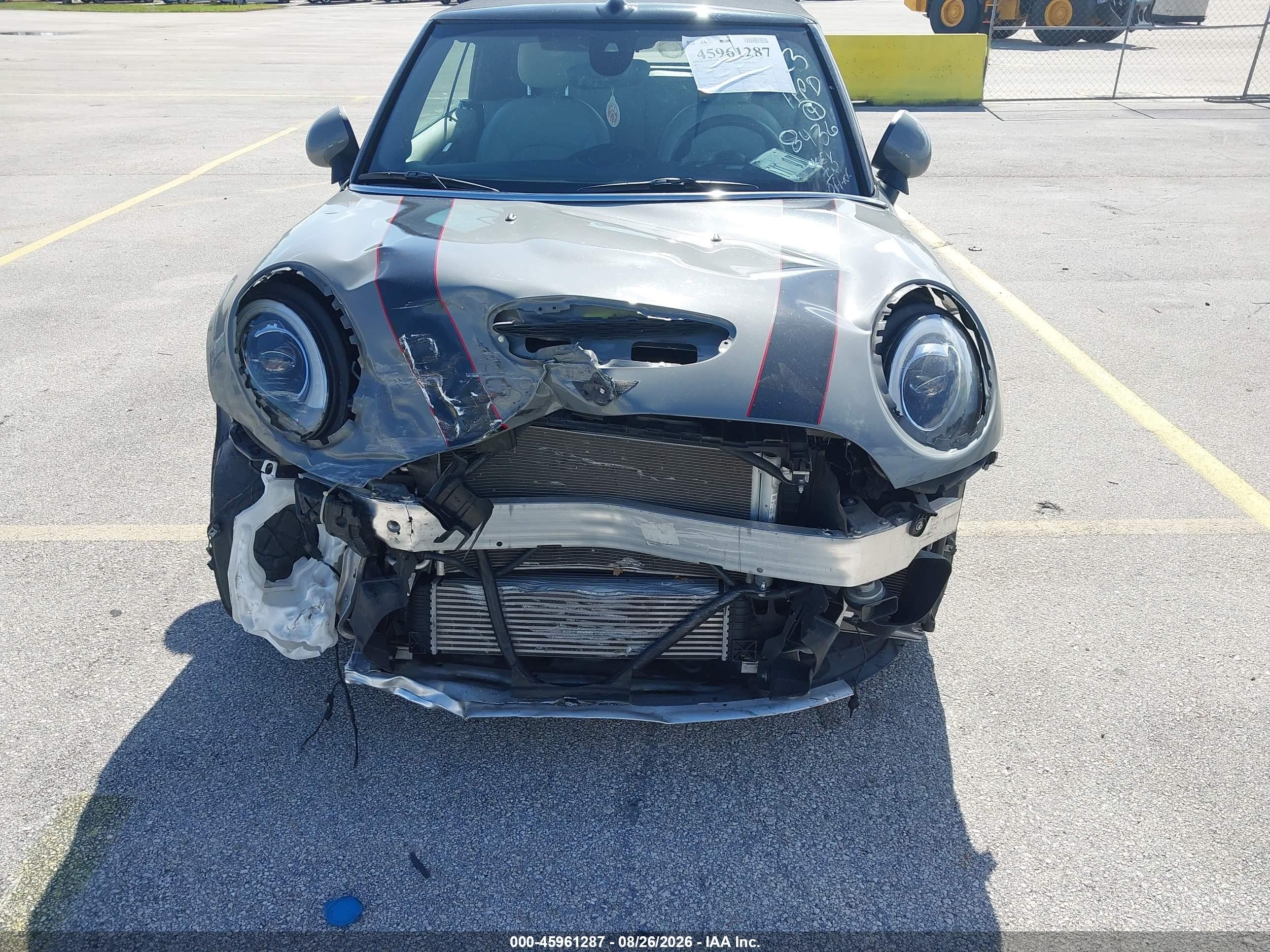 2018 Mini Convertible VIN WMWWH9C59J3A78436 IAAI salvage auction — Front End, Wait Title, sold $3,550 on 2026-09-20 (photo 6)
