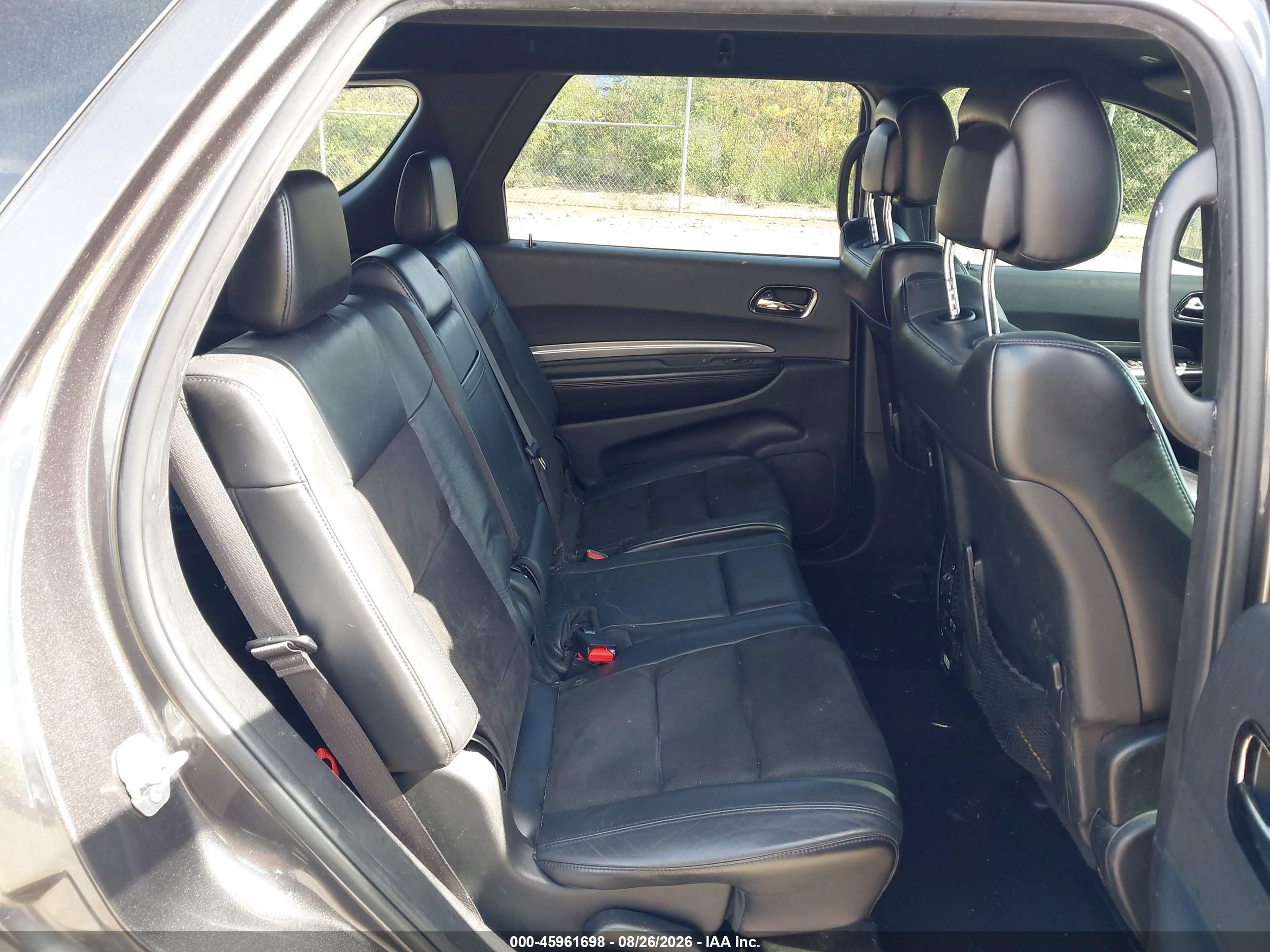 2019 Dodge Durango VIN 1C4RDJDG0KC701180 IAAI salvage auction — Side, Salvage (Pennsylvania), sold $7,200 on 2026-09-26 (photo 8)