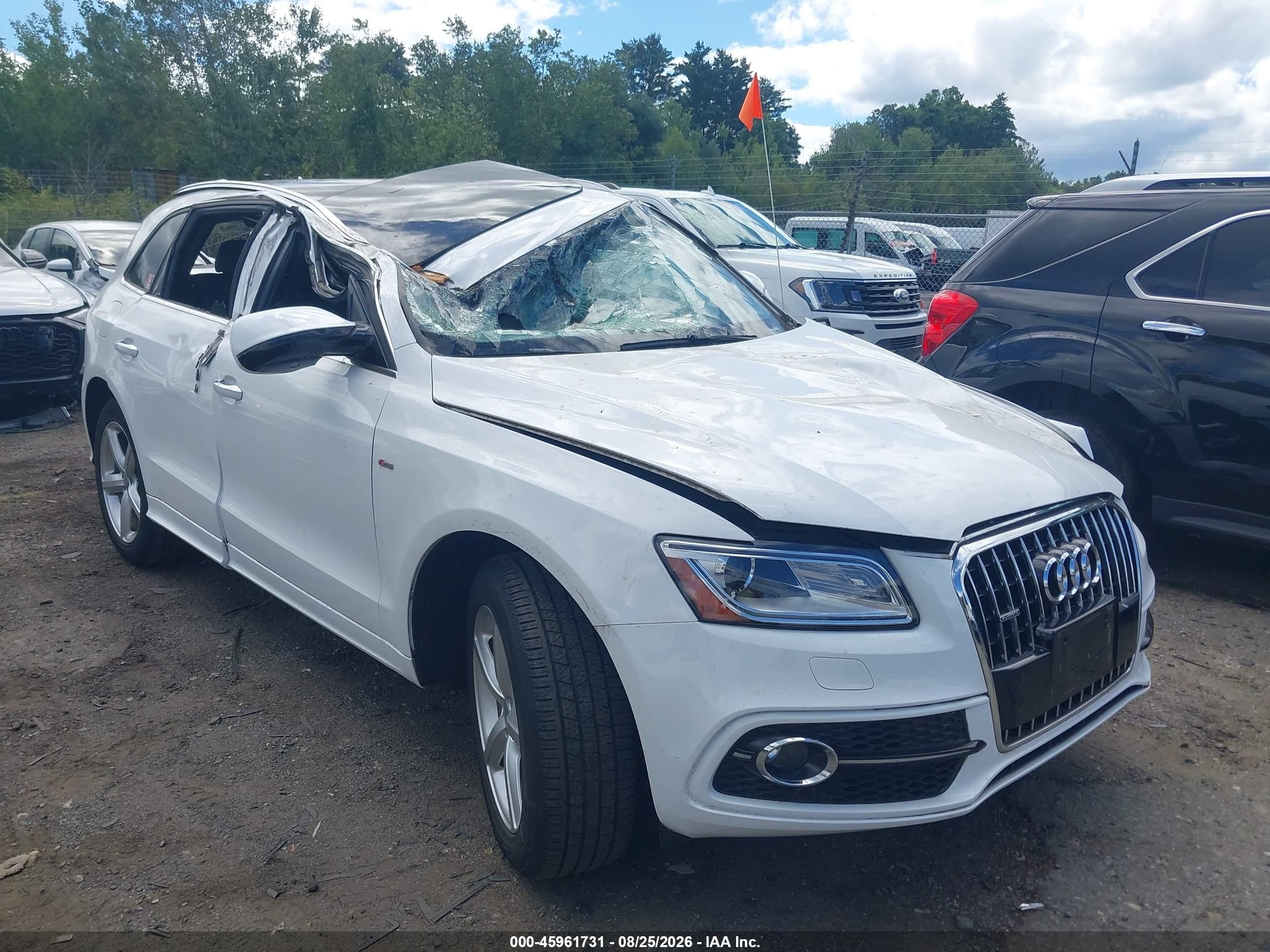 2017 Audi Q5 VIN WA1M2AFP2HA072873 IAAI salvage auction — Rollover, Salvage (Massachusetts), sold $2,450 on 2026-09-19 (photo 1)