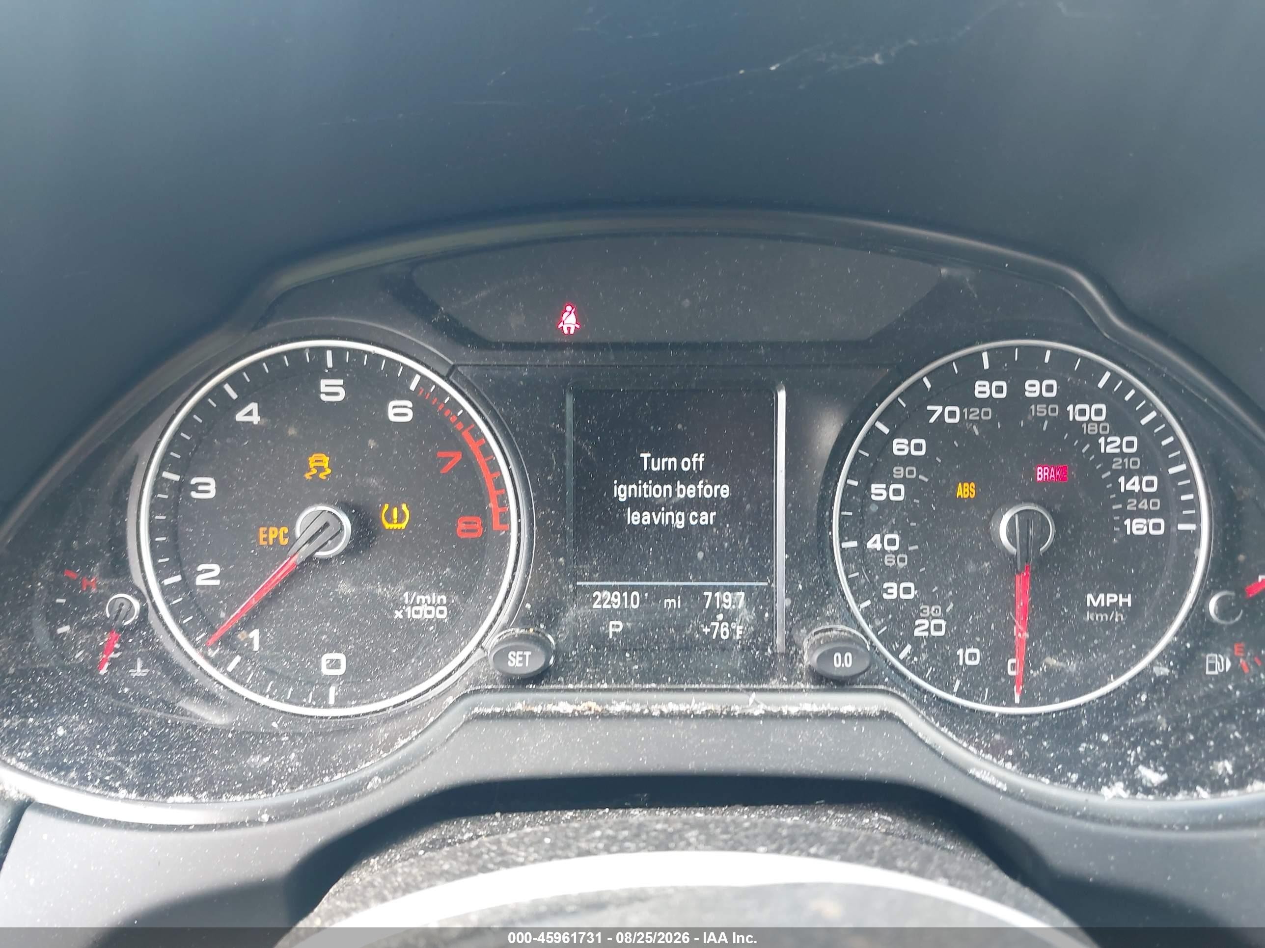 2017 Audi Q5 VIN WA1M2AFP2HA072873 IAAI salvage auction — Rollover, Salvage (Massachusetts), sold $2,450 on 2026-09-19 (photo 7)