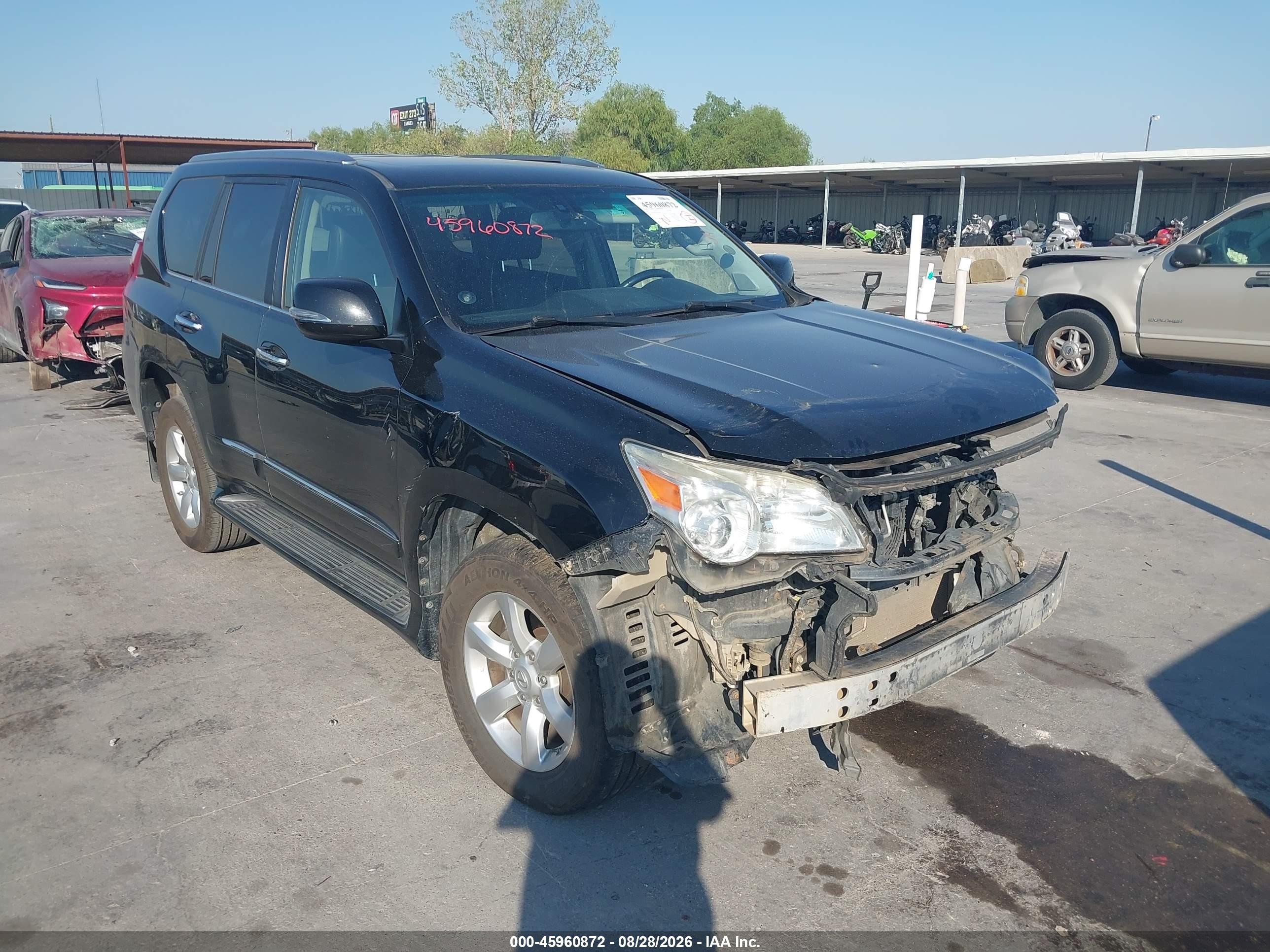 2013 Lexus GX 460 VIN JTJBM7FX0D5053488 — IAAI salvage auction photo