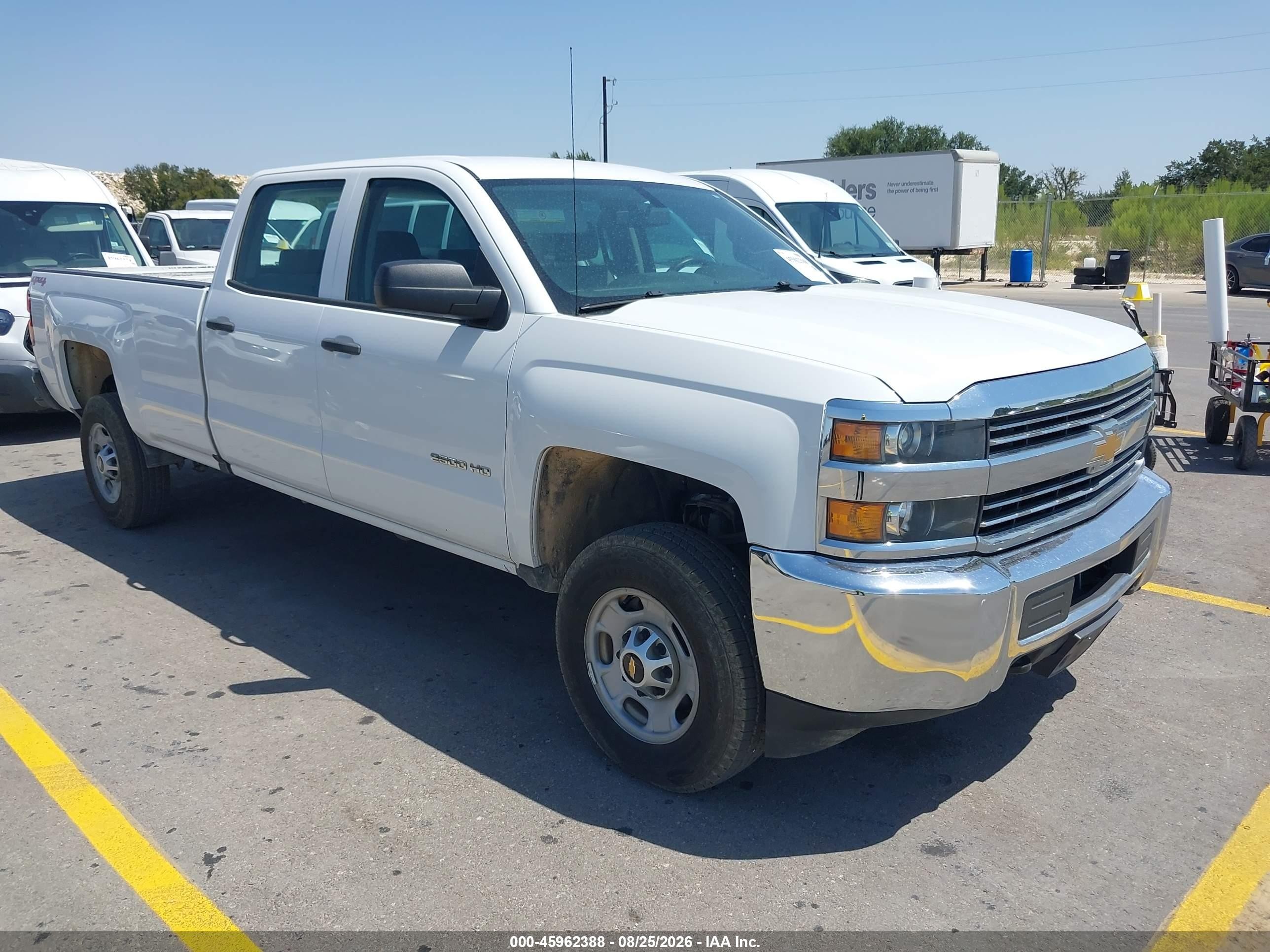 2017 Chevrolet Silverado 2500 VIN 1GC1KUEG3HF181101 — IAAI salvage auction photo