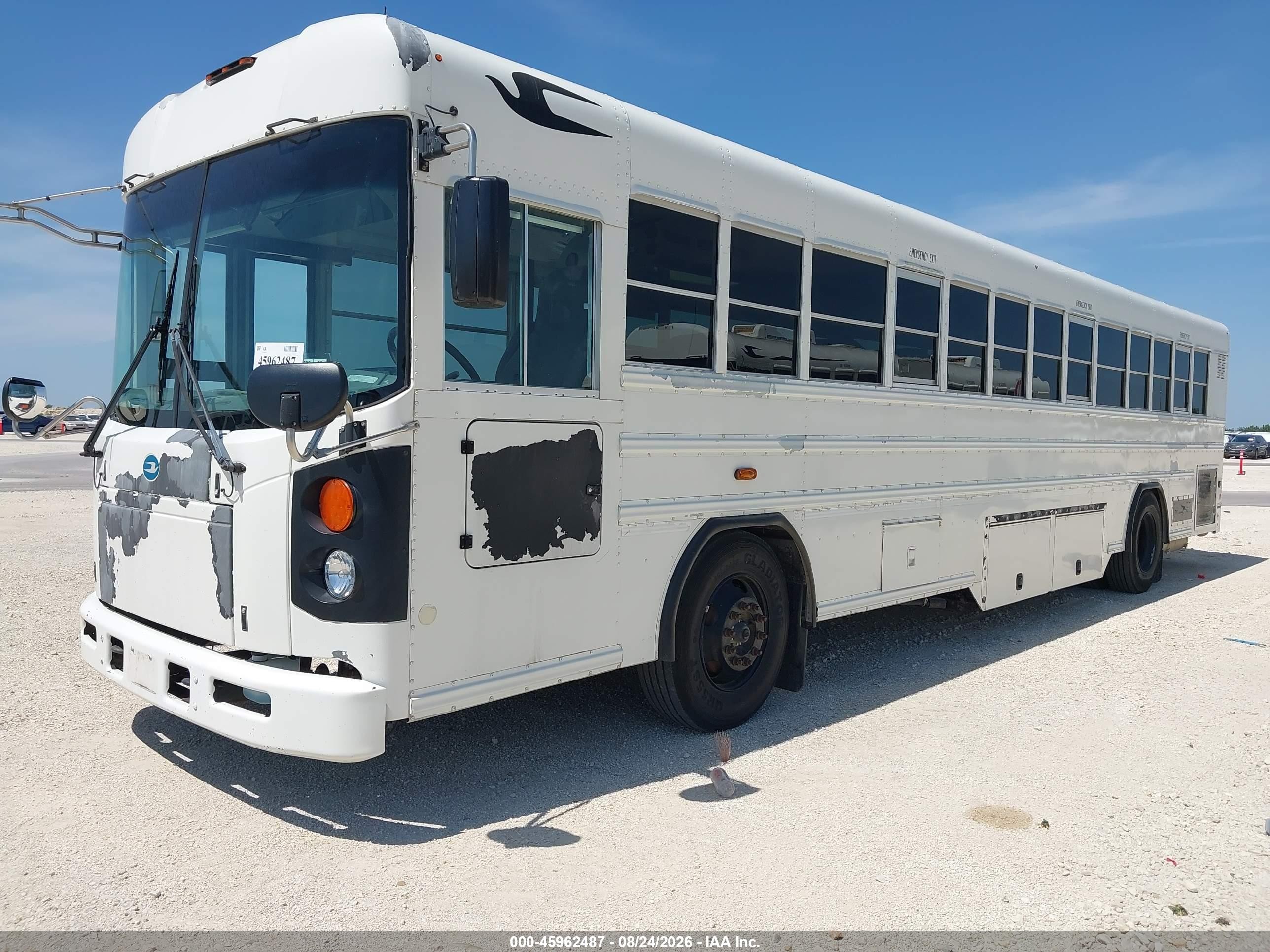 2013 Blue Bird School Bus / Transit Bus VIN 1BABNBXA2DF295488 IAAI salvage auction — Side, Sf97 (Texas), sold $8,800 on 2026-09-16 (photo 2)